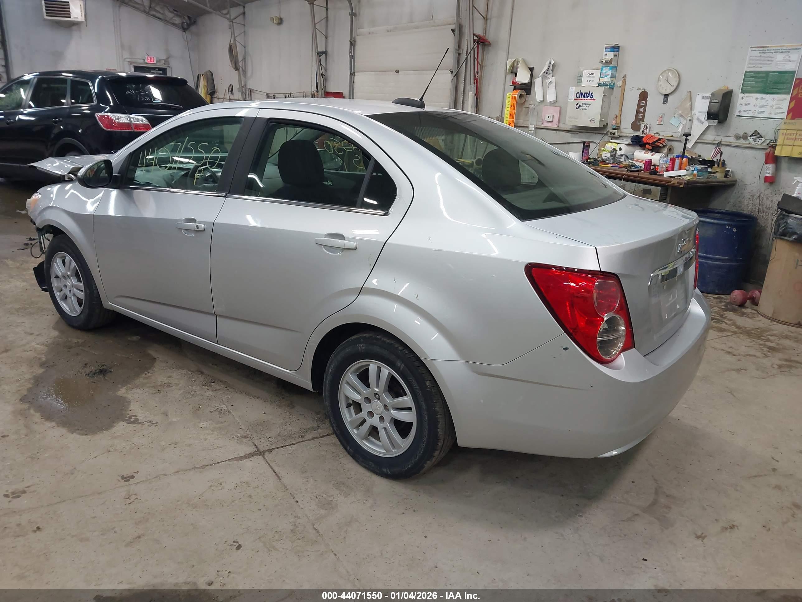 CHEVROLET SONIC image 3