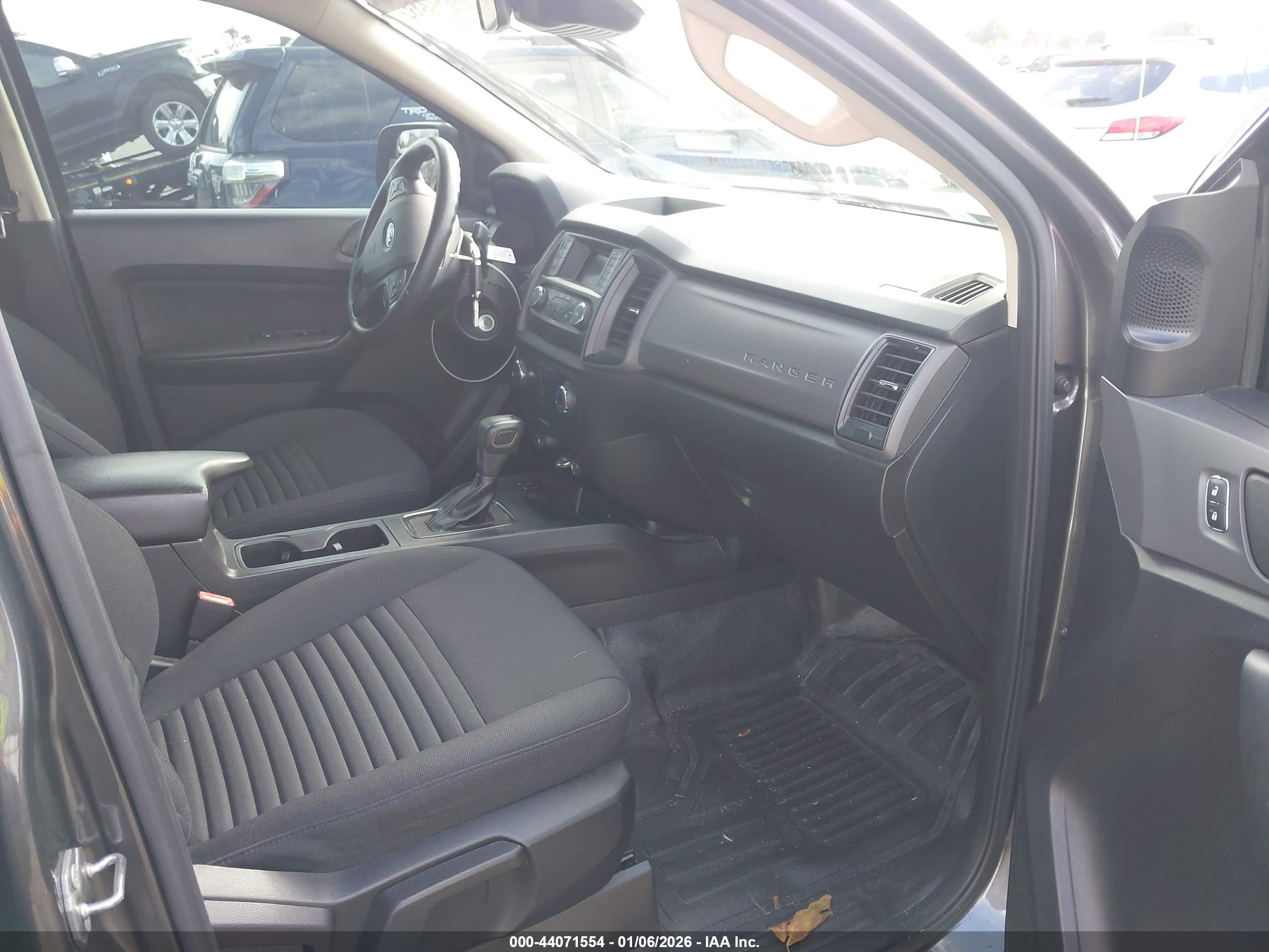 FORD RANGER image 5