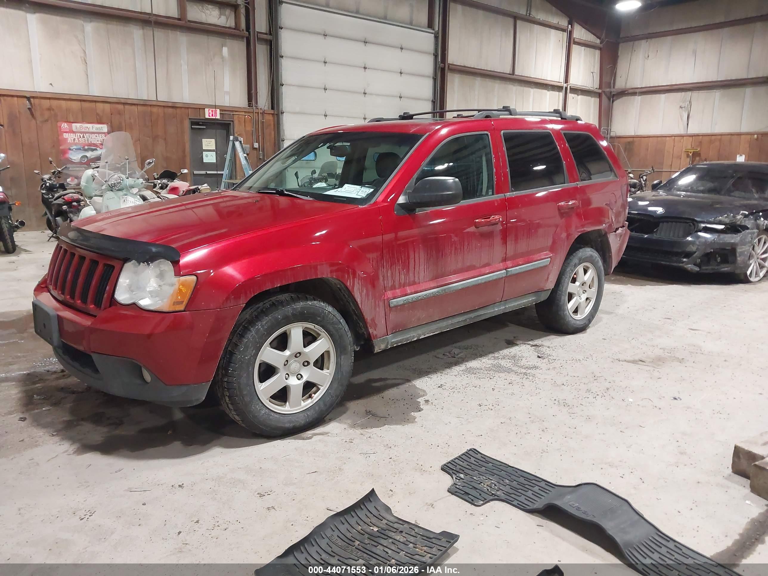 JEEP GRAND image 2