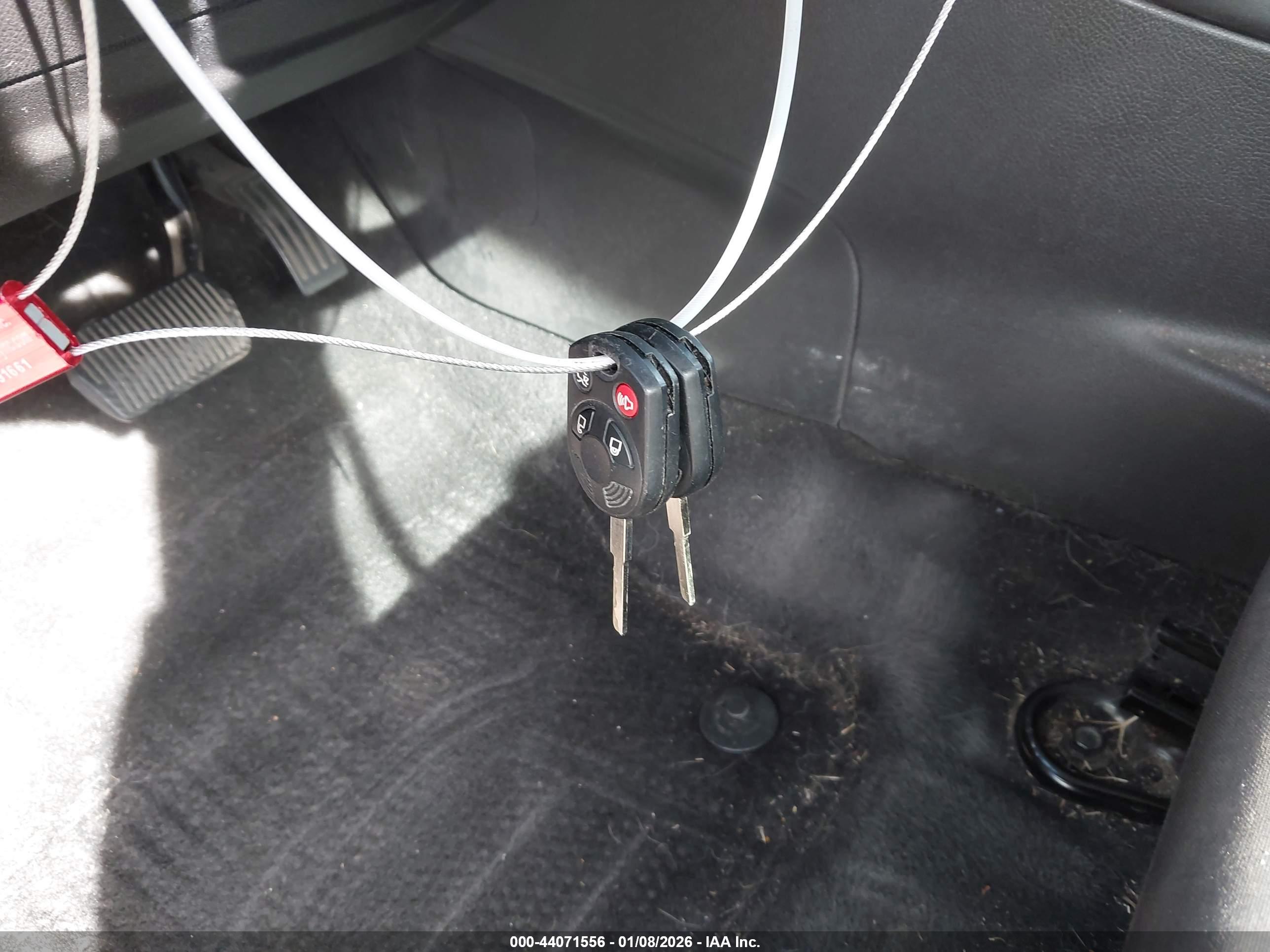 FORD FOCUS image 11