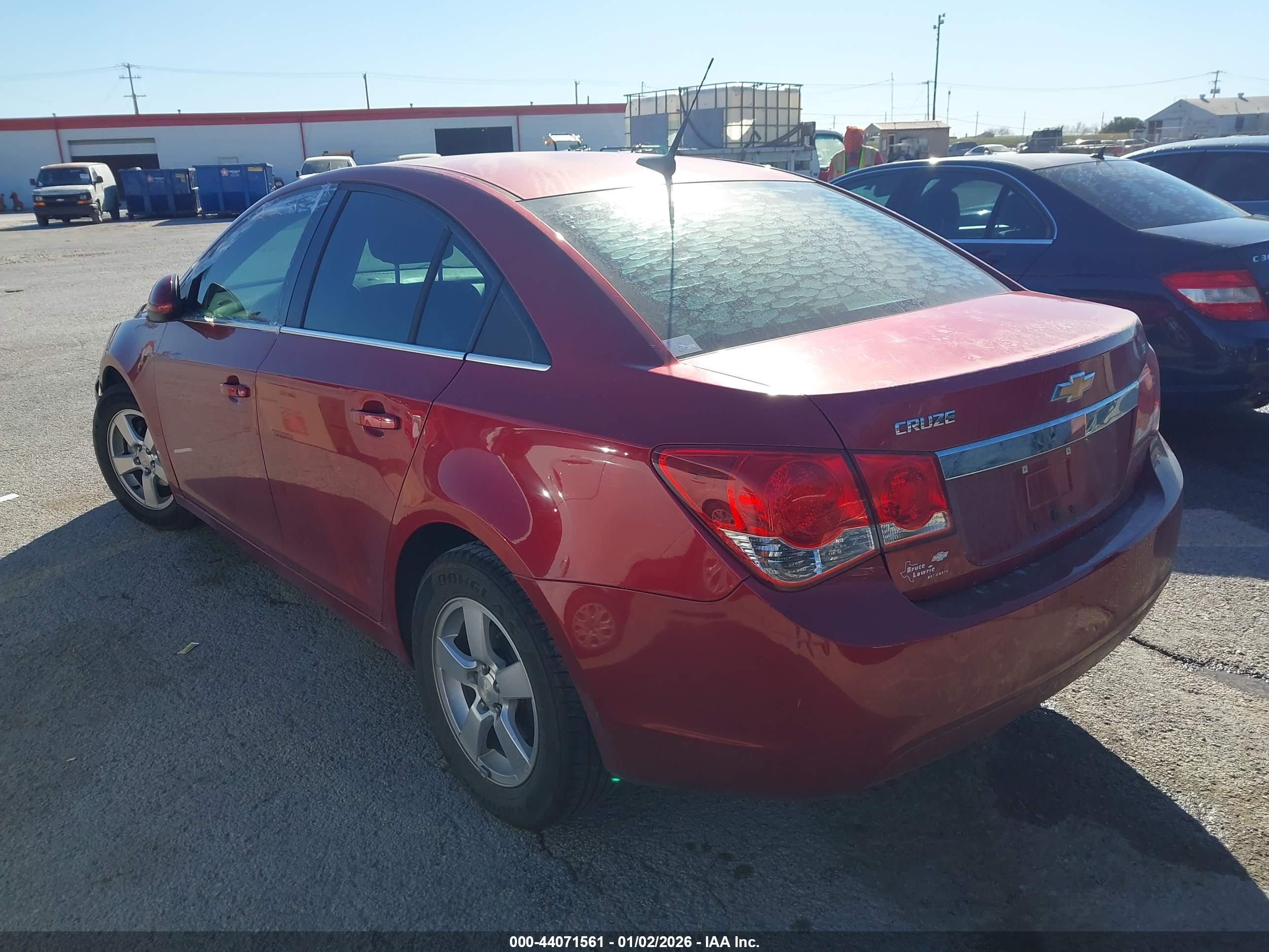 CHEVROLET CRUZE image 3
