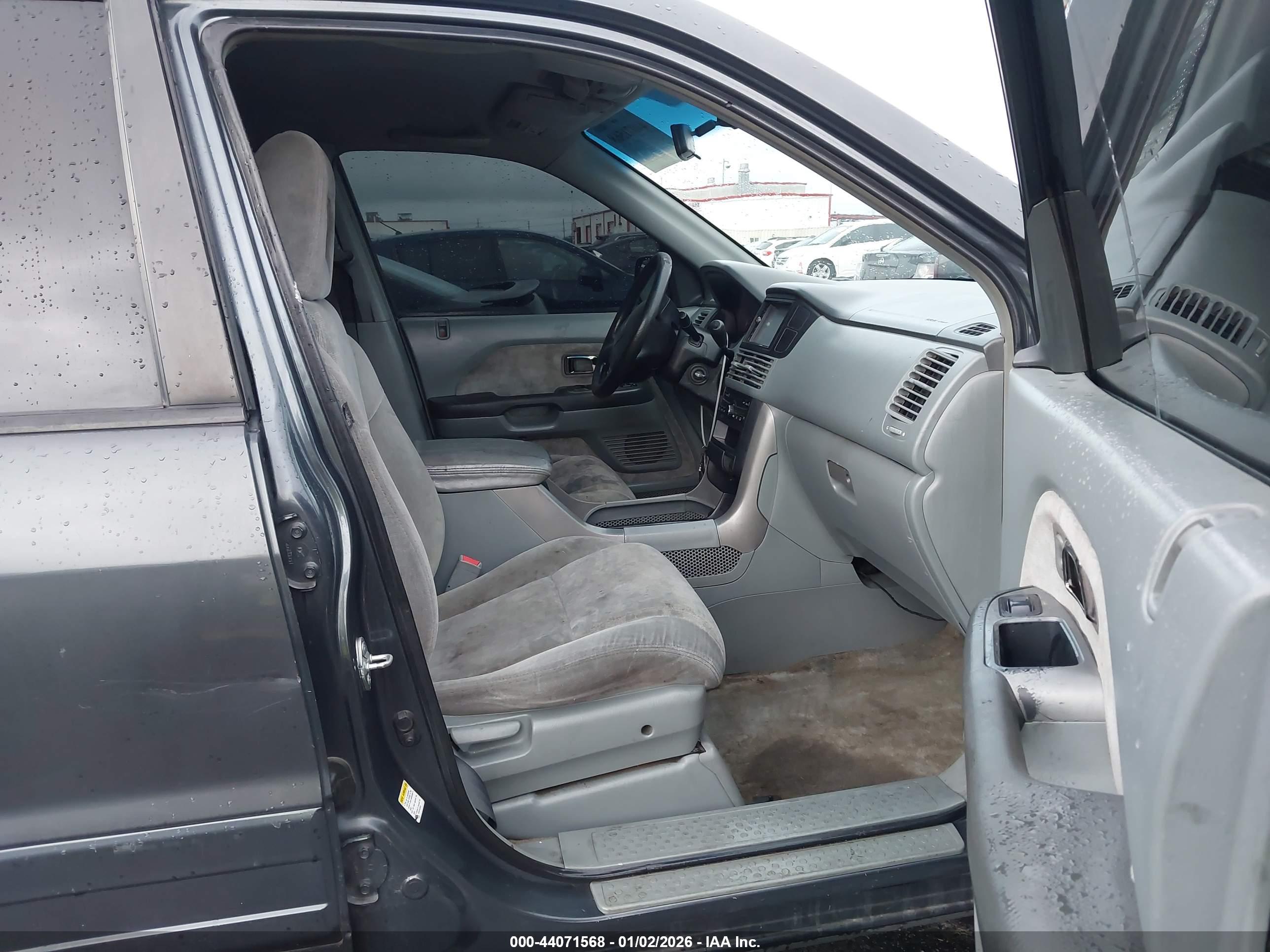HONDA PILOT image 5