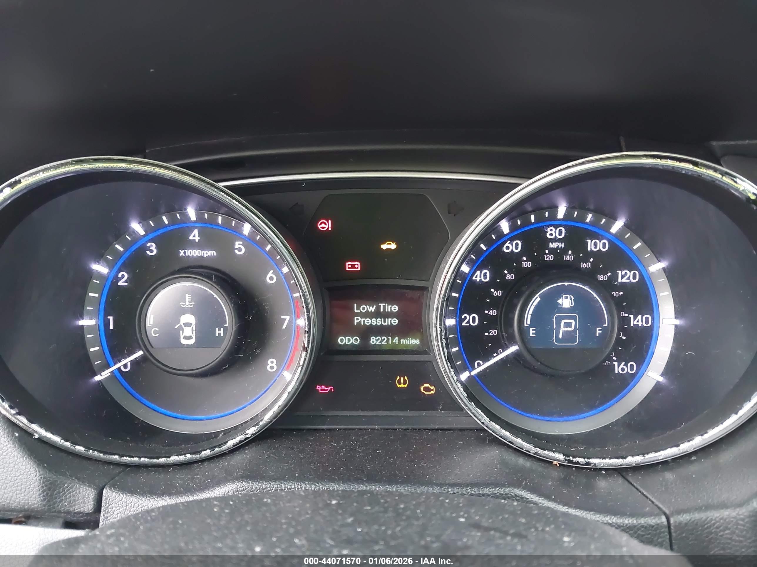 HYUNDAI SONATA image 7
