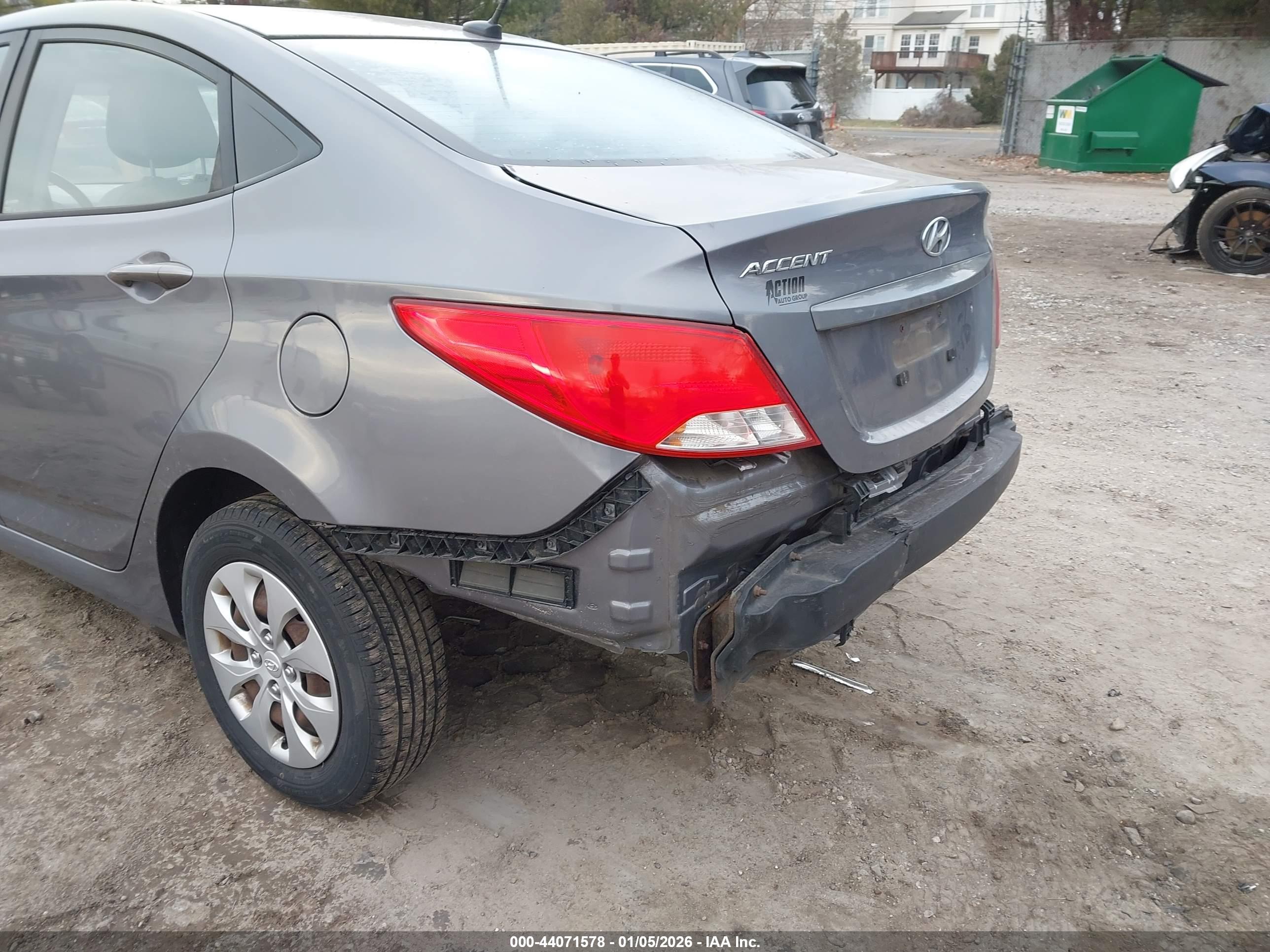 HYUNDAI ACCENT image 6