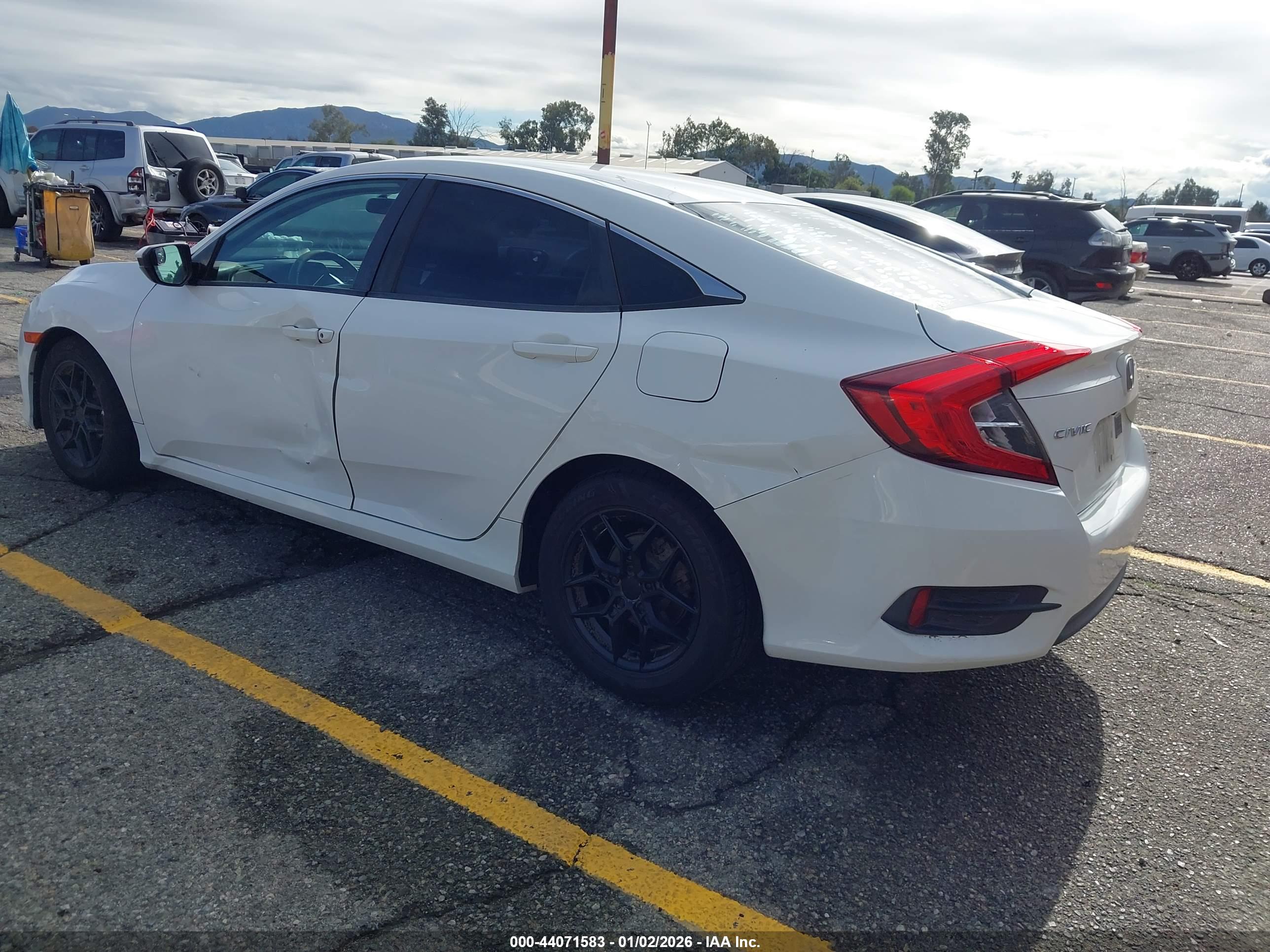 HONDA CIVIC image 3
