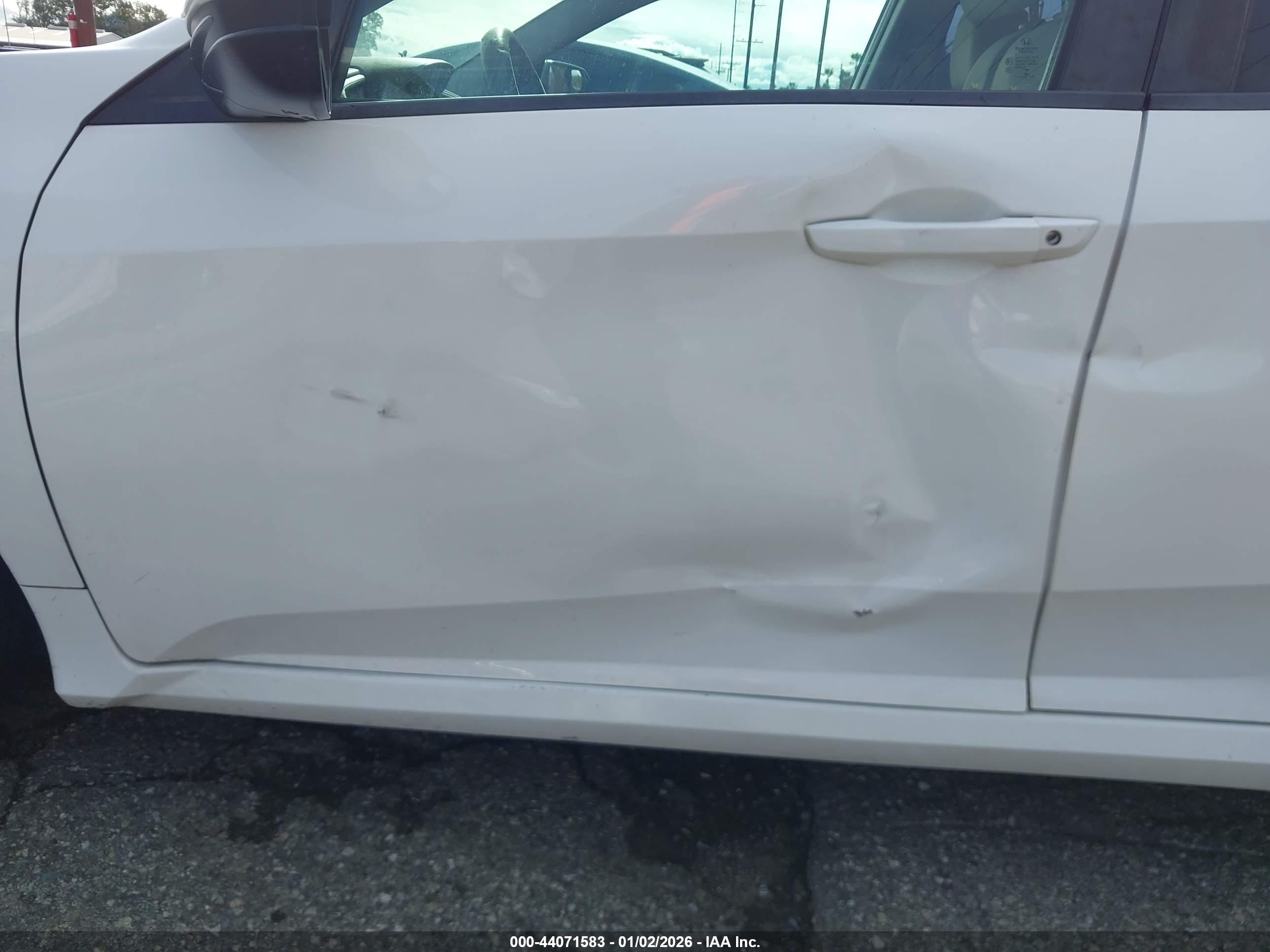 HONDA CIVIC image 6