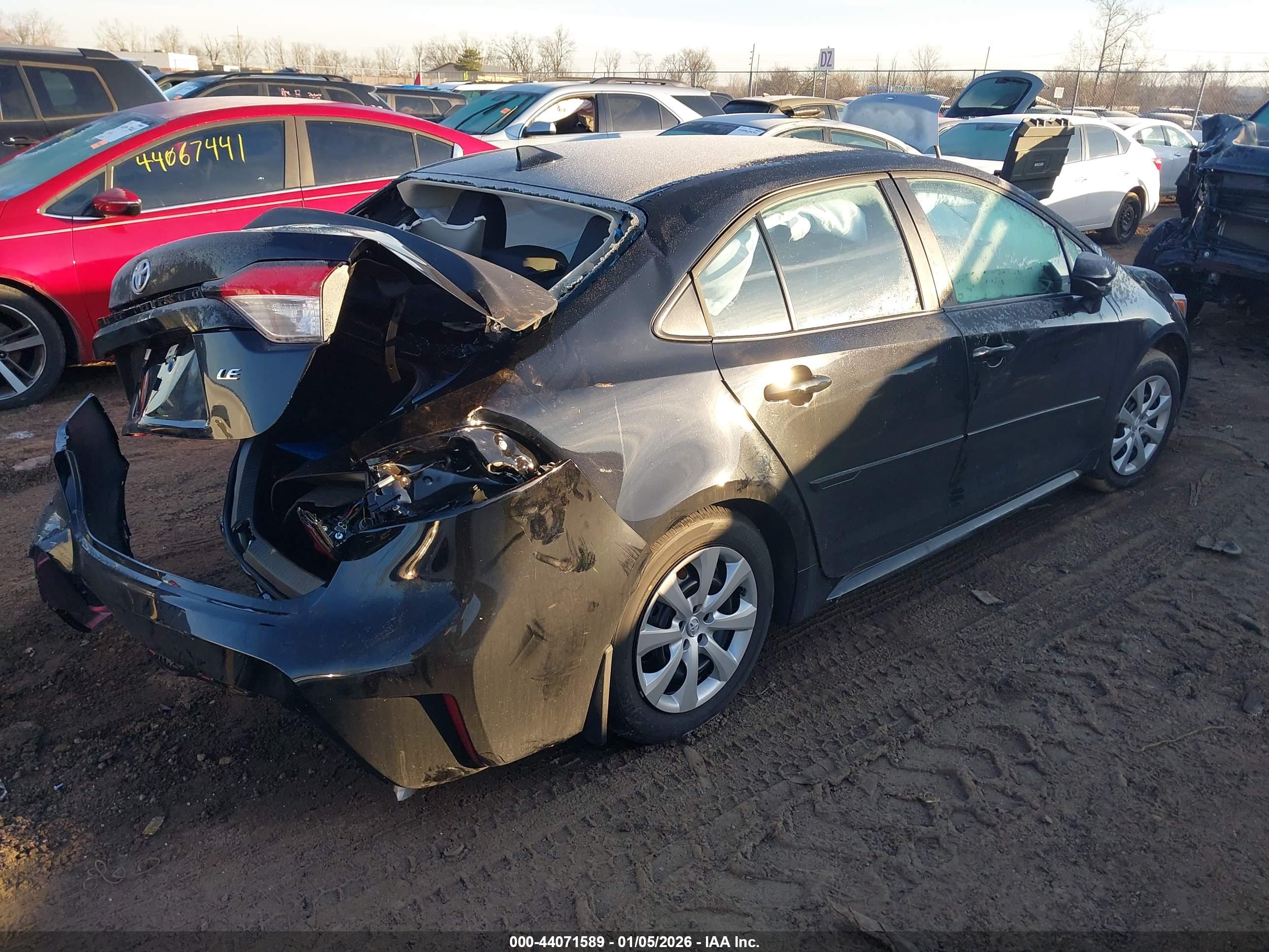 TOYOTA COROLLA image 4