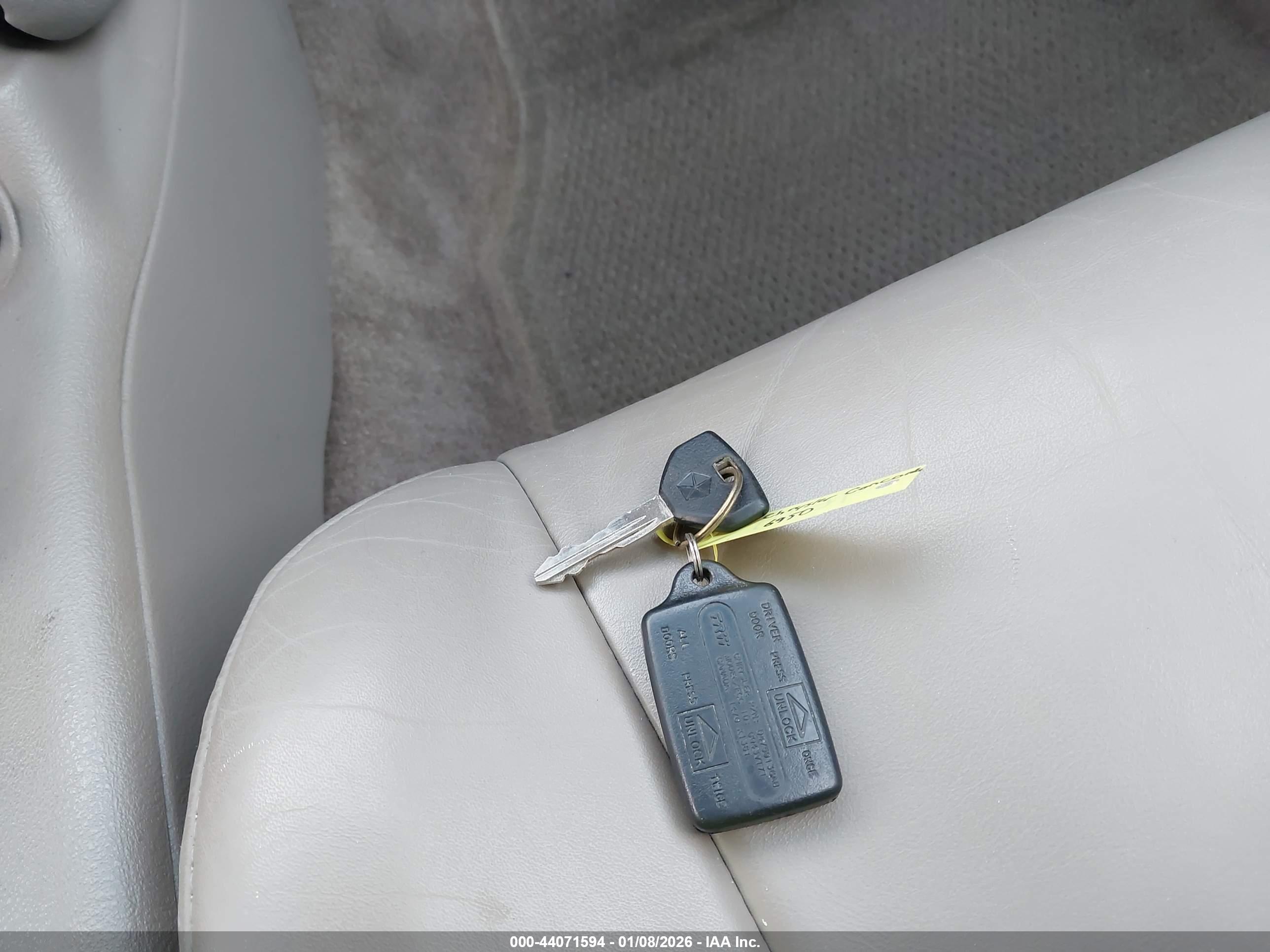 CHRYSLER CONCORDE image 11