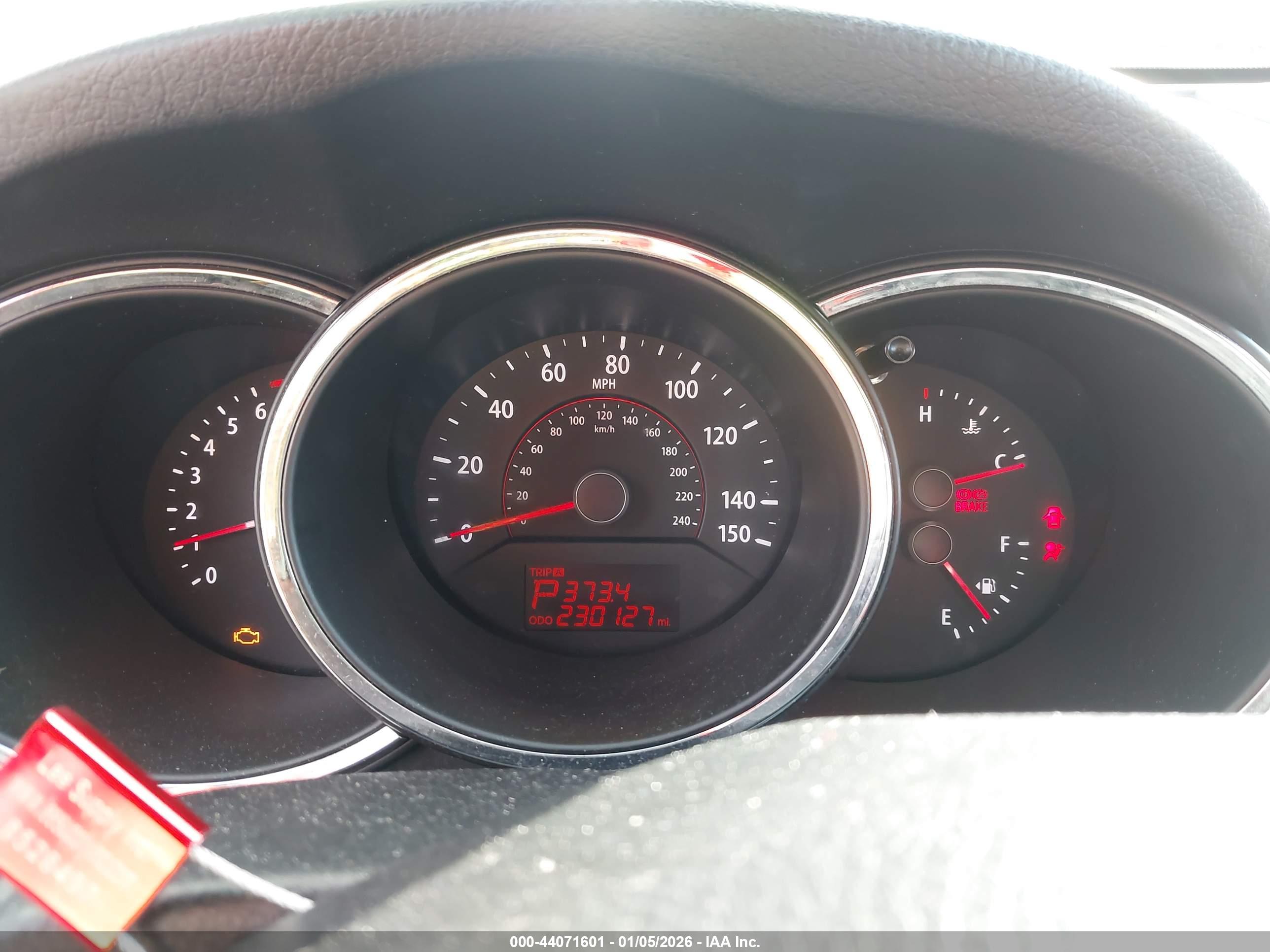 KIA SORENTO image 7