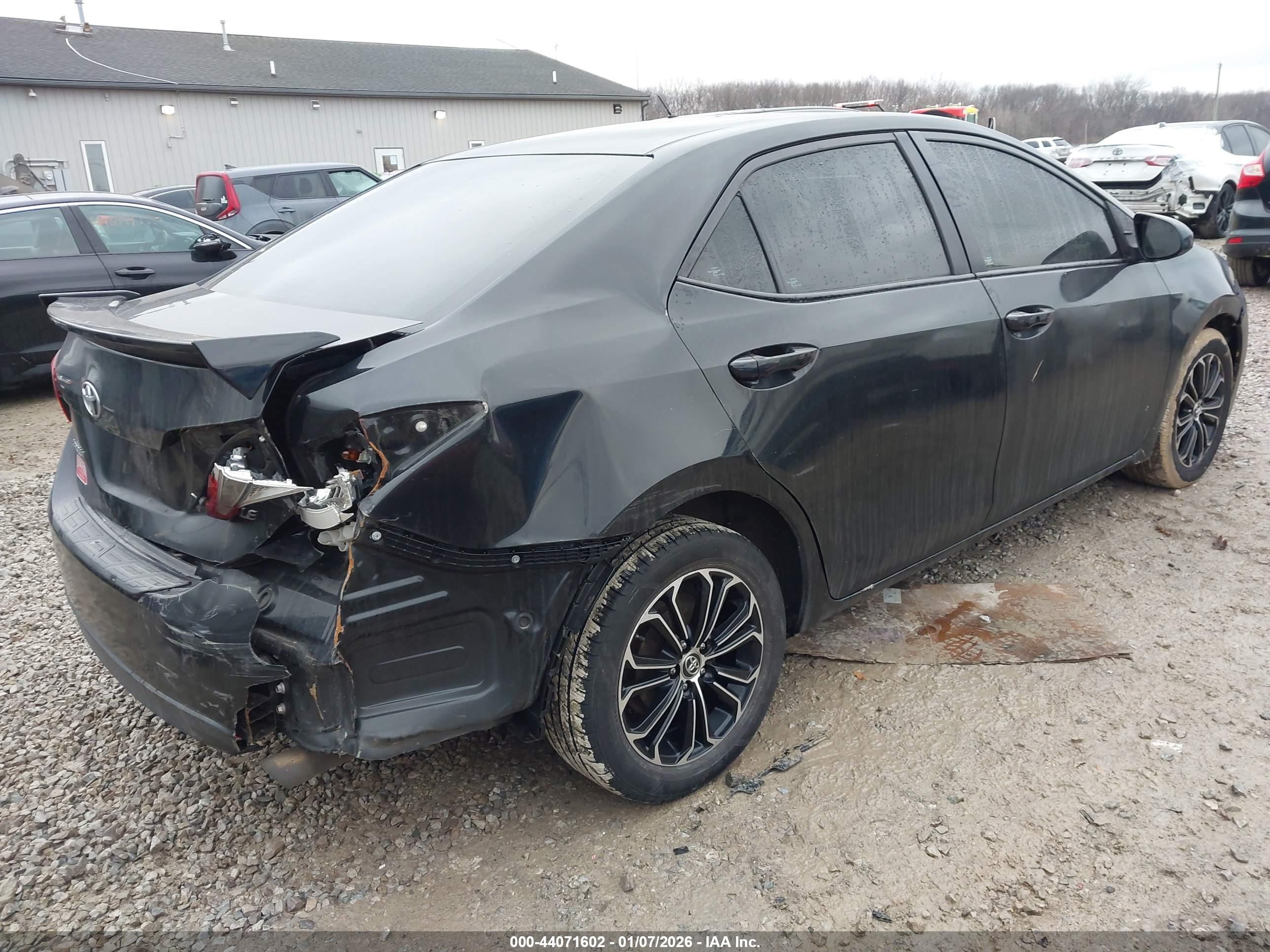 TOYOTA COROLLA image 4