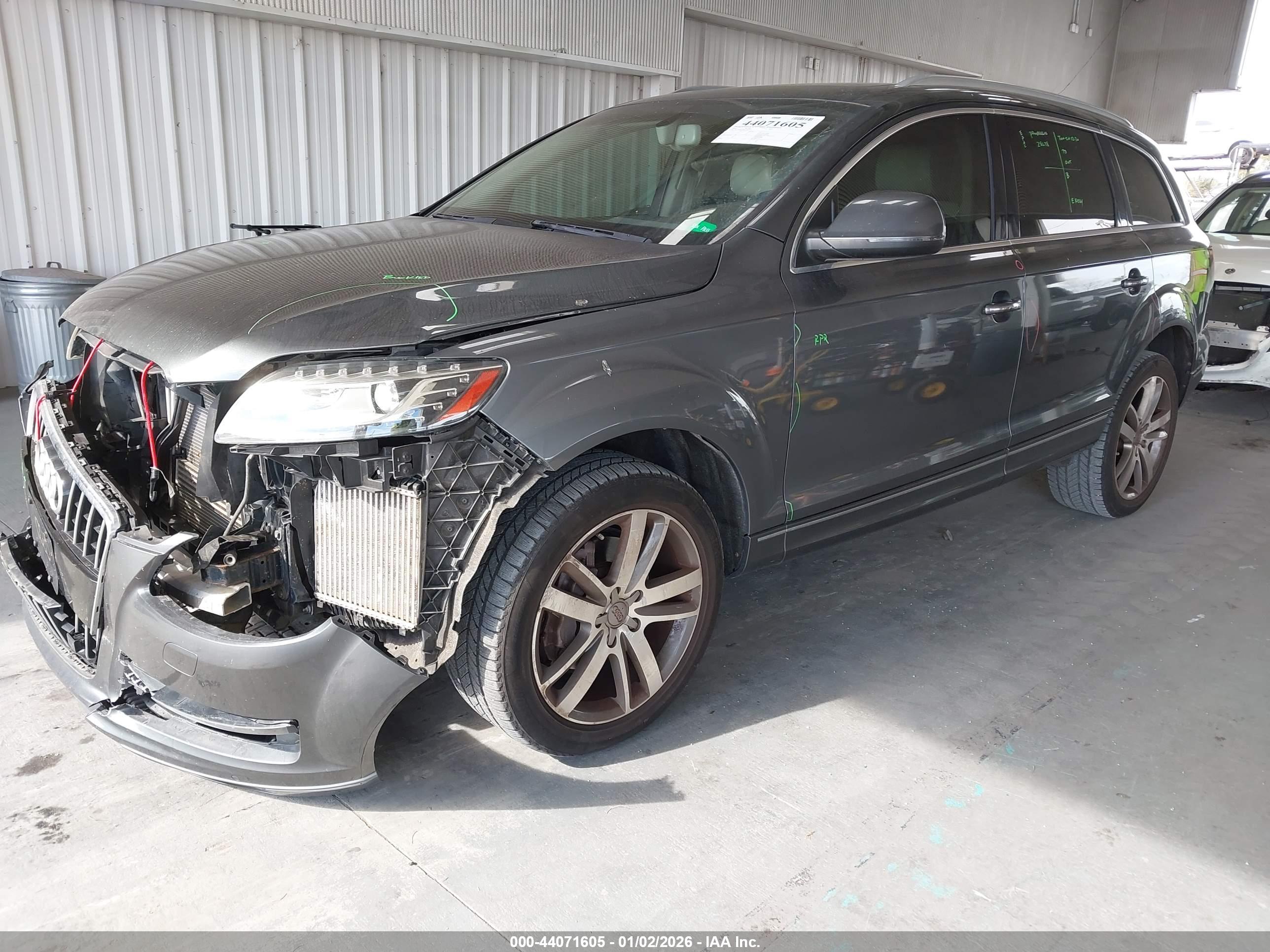AUDI Q7 image 2