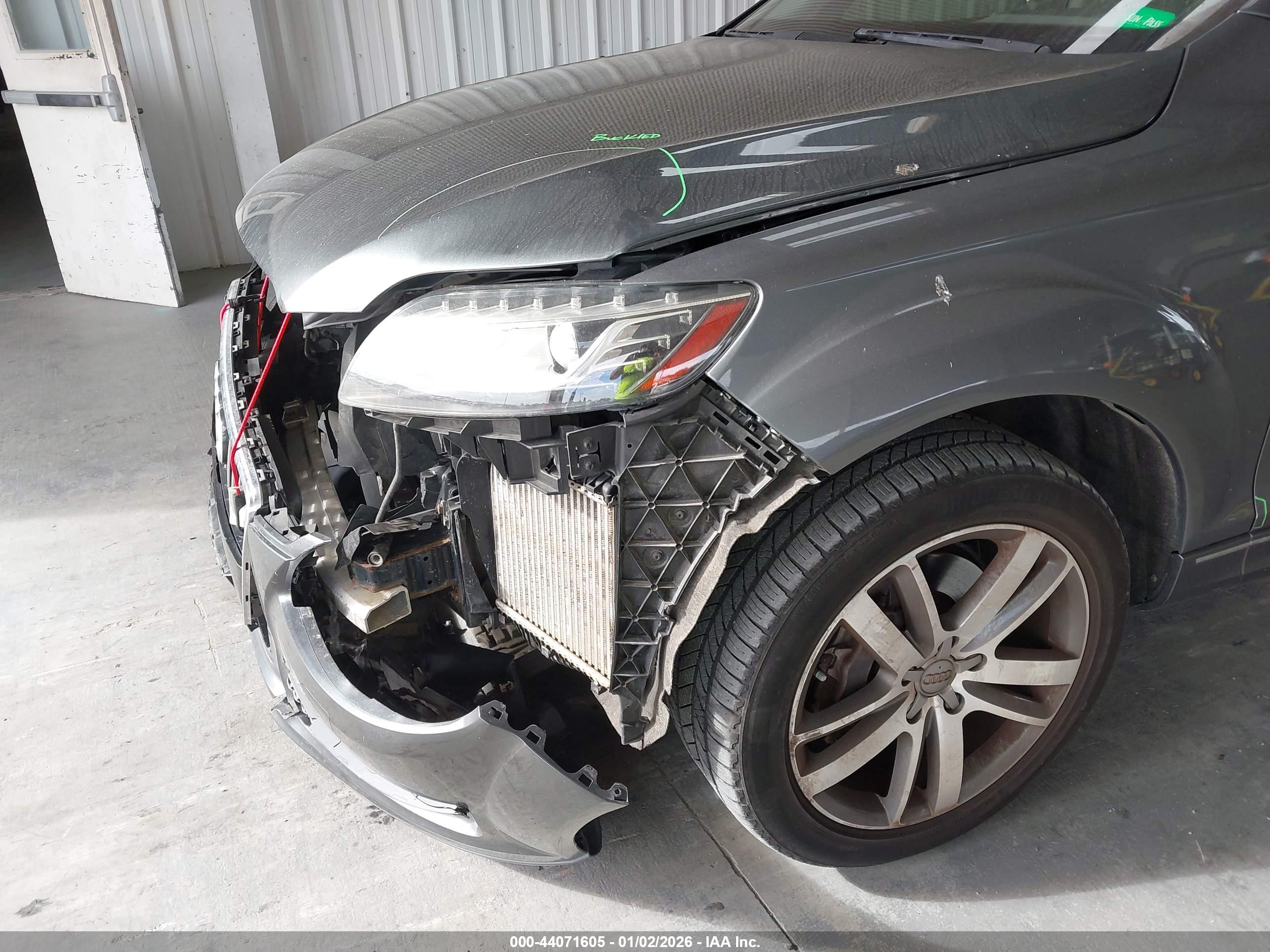 AUDI Q7 image 6