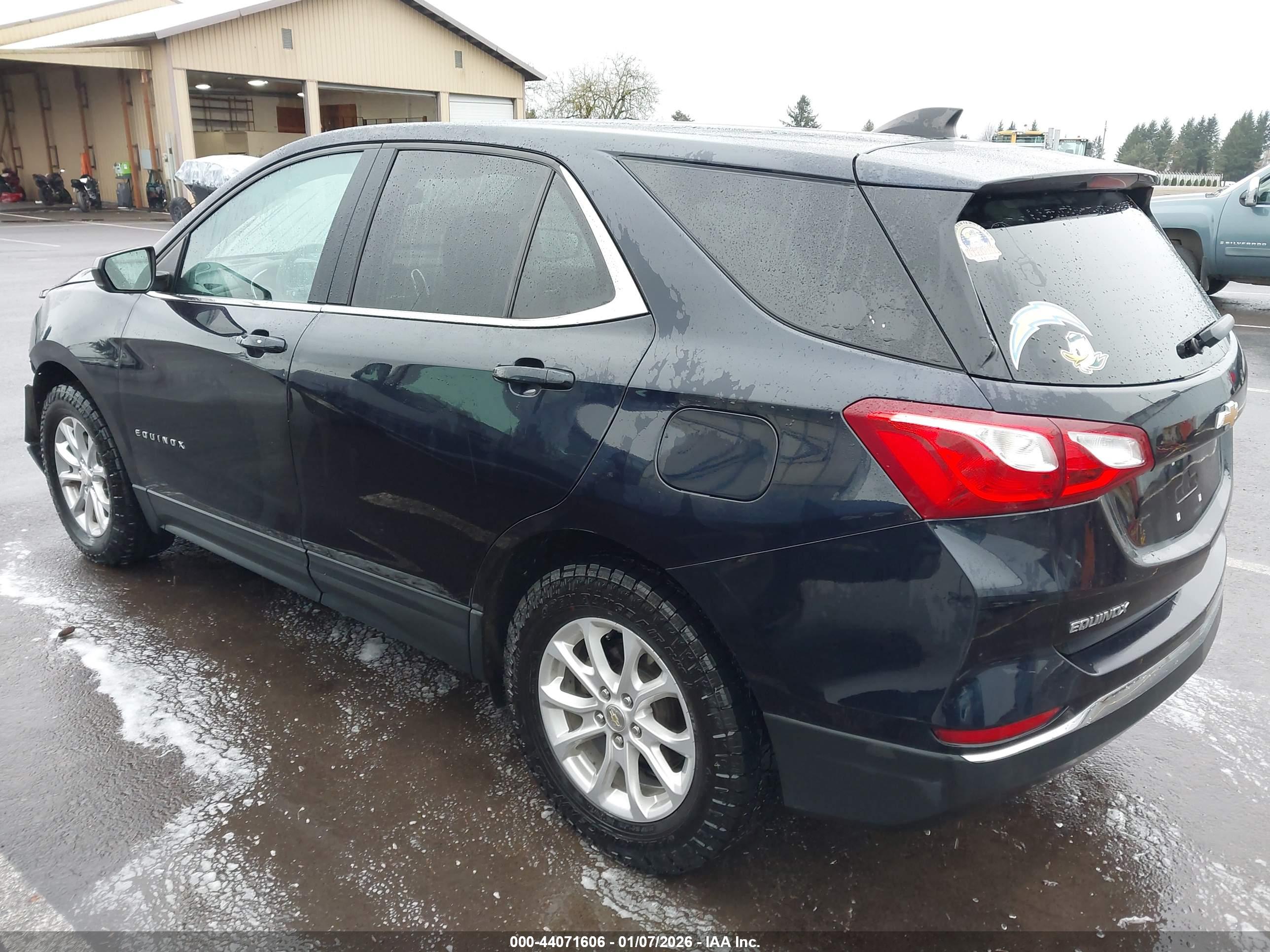 CHEVROLET EQUINOX image 3