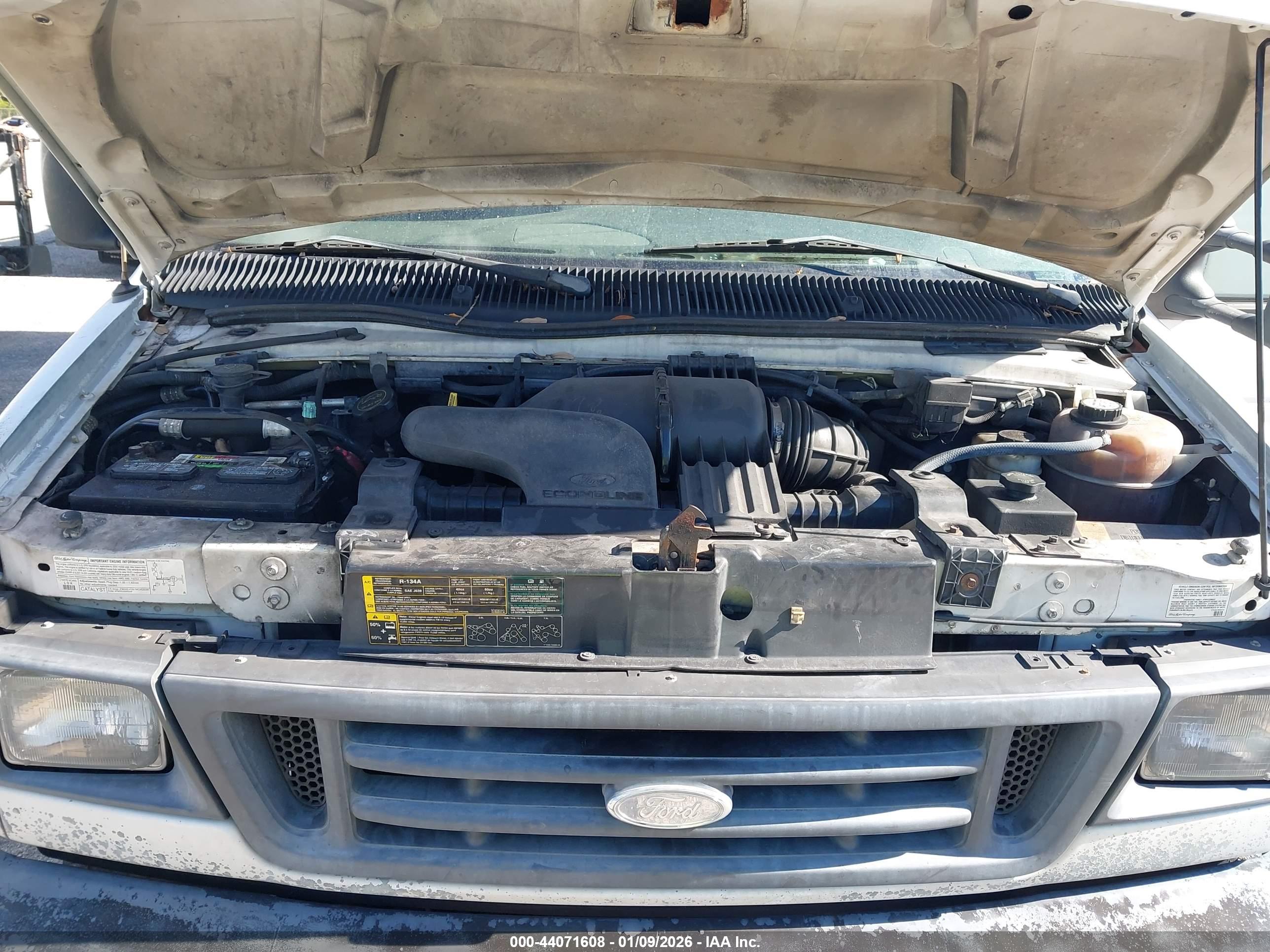 FORD E-350 image 10