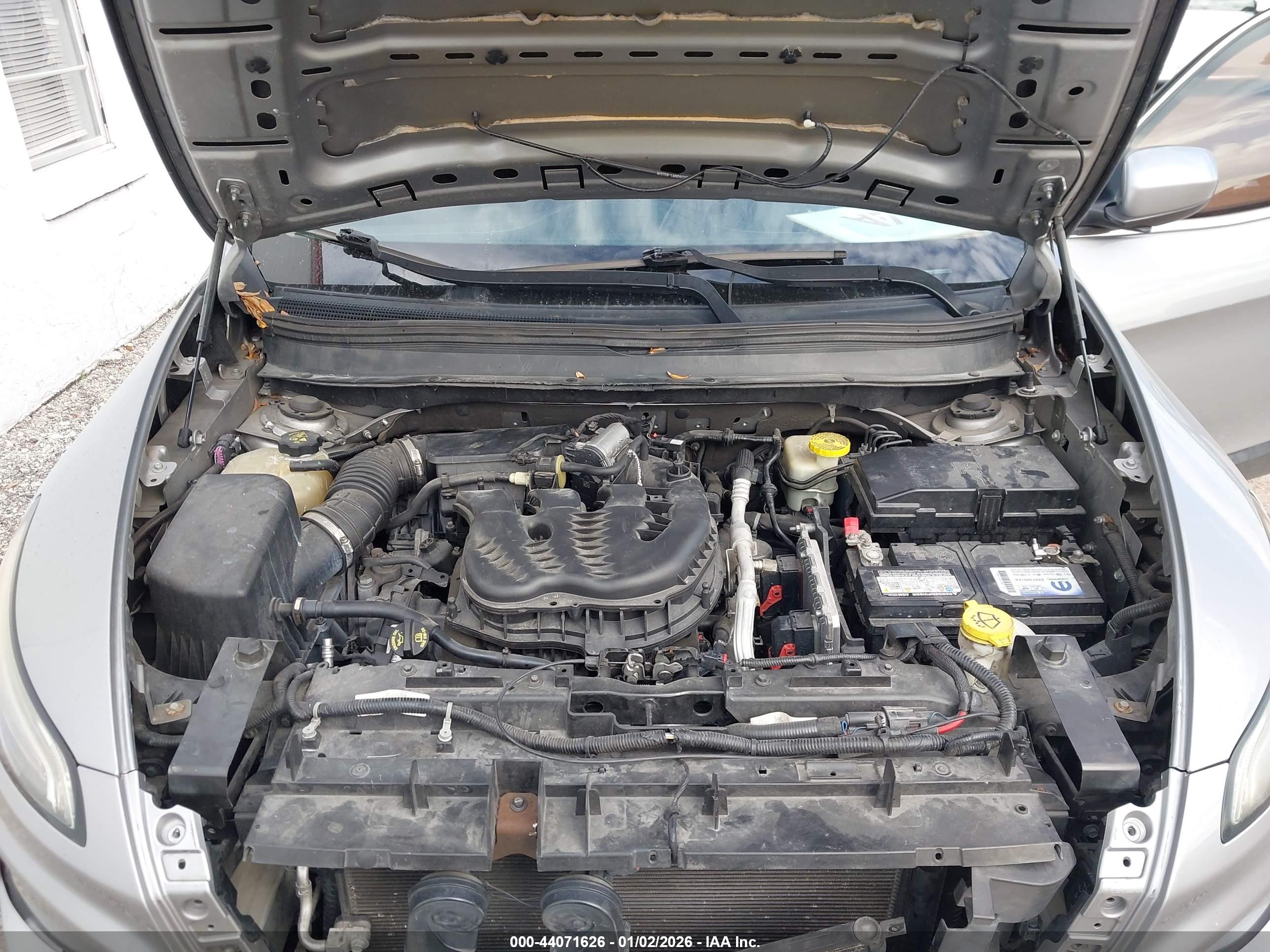 JEEP CHEROKEE image 10