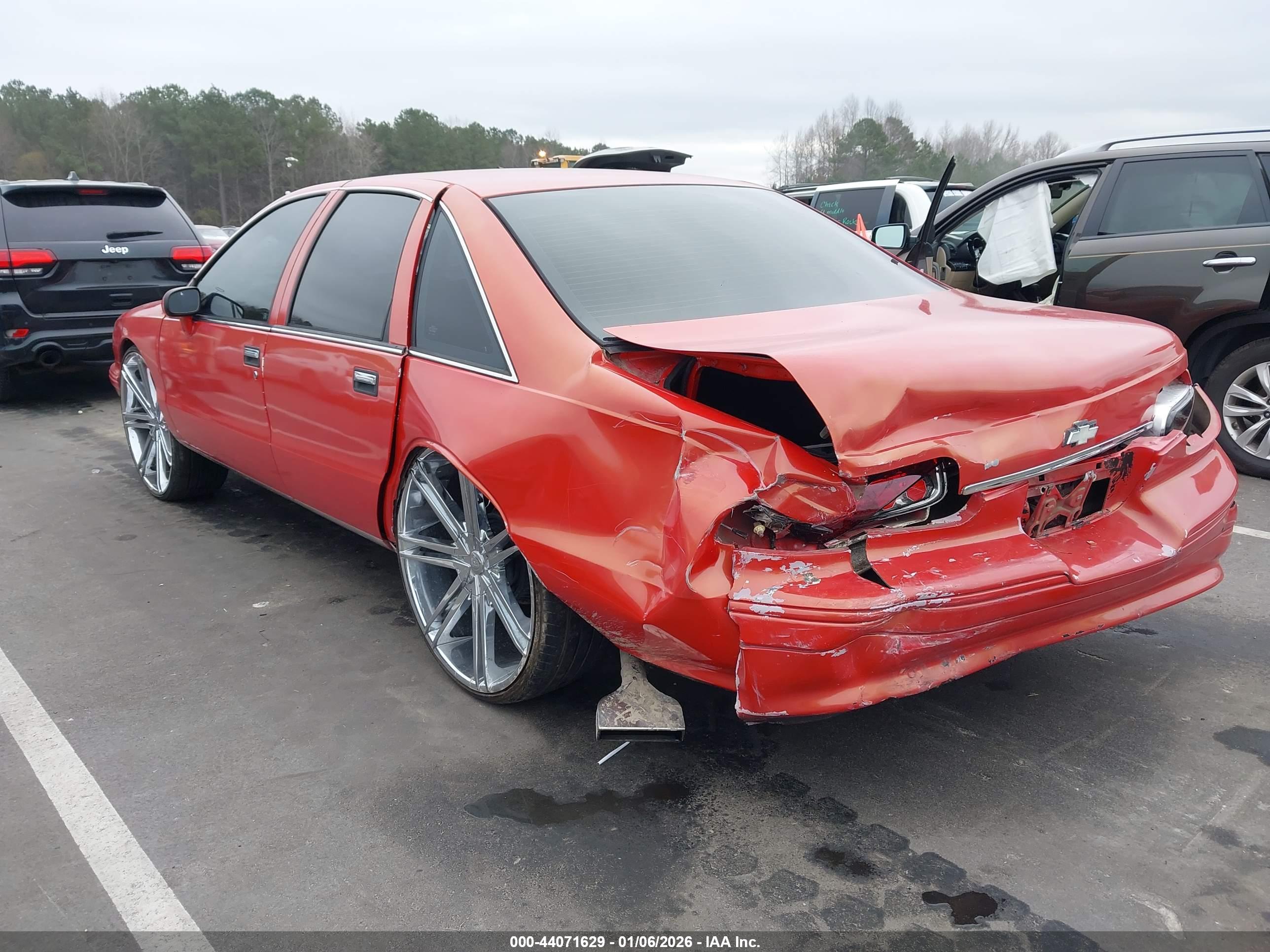 CHEVROLET CAPRICE image 3