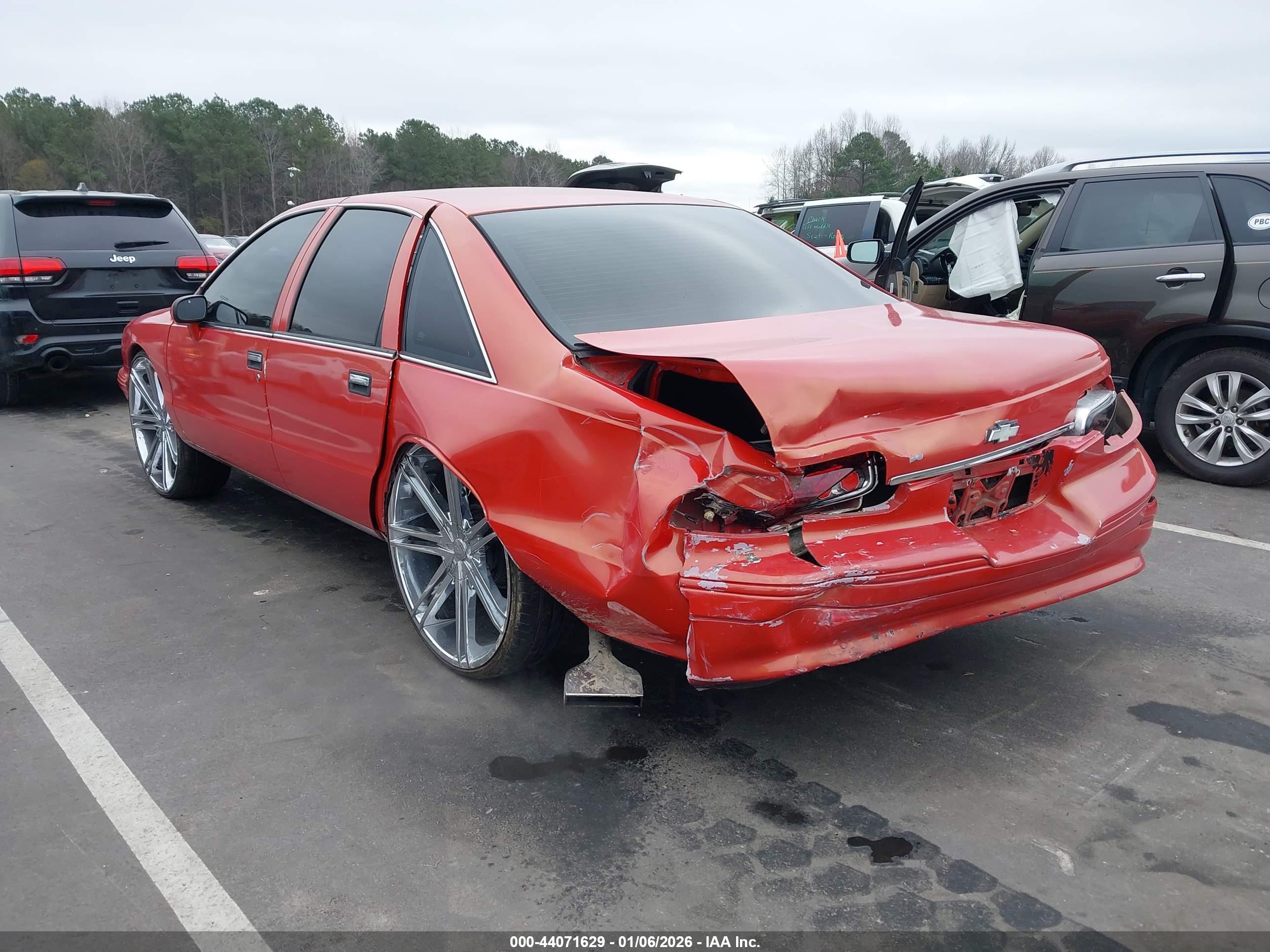 CHEVROLET CAPRICE image 6