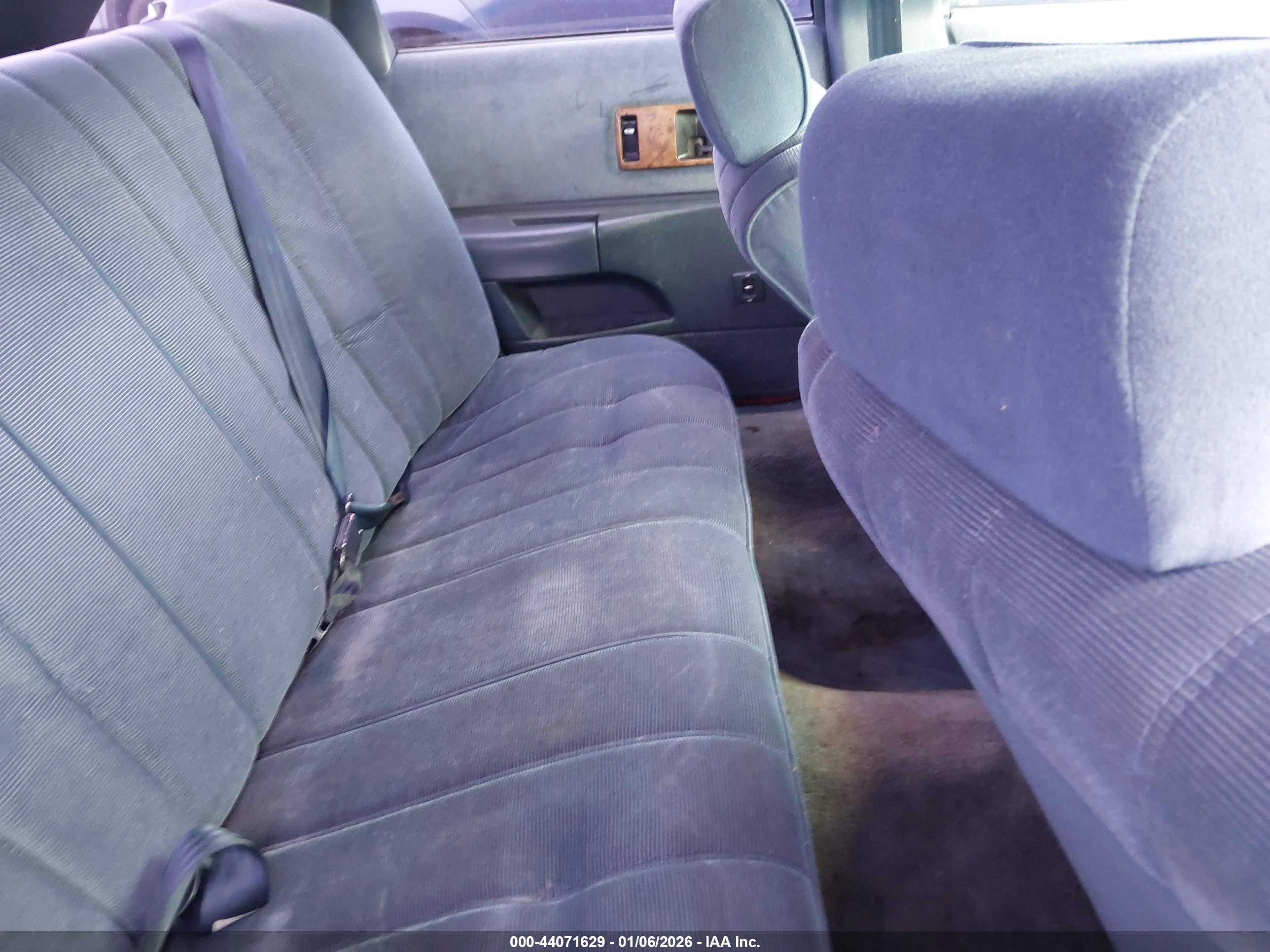 CHEVROLET CAPRICE image 8