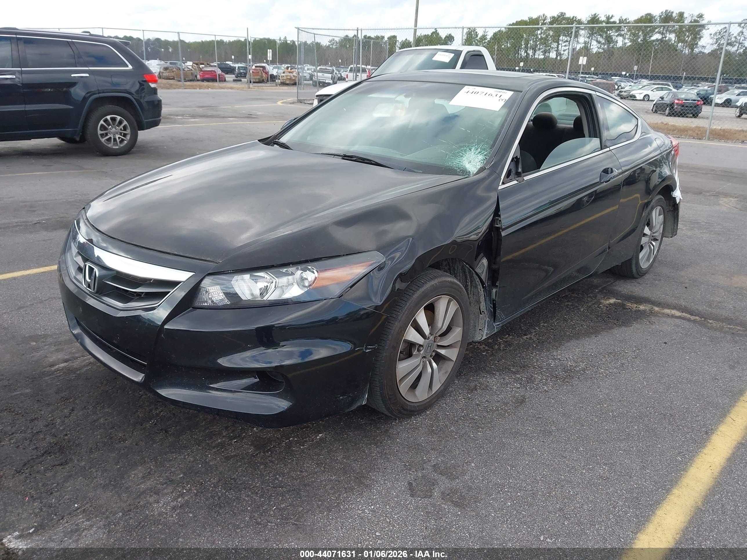 HONDA ACCORD image 2