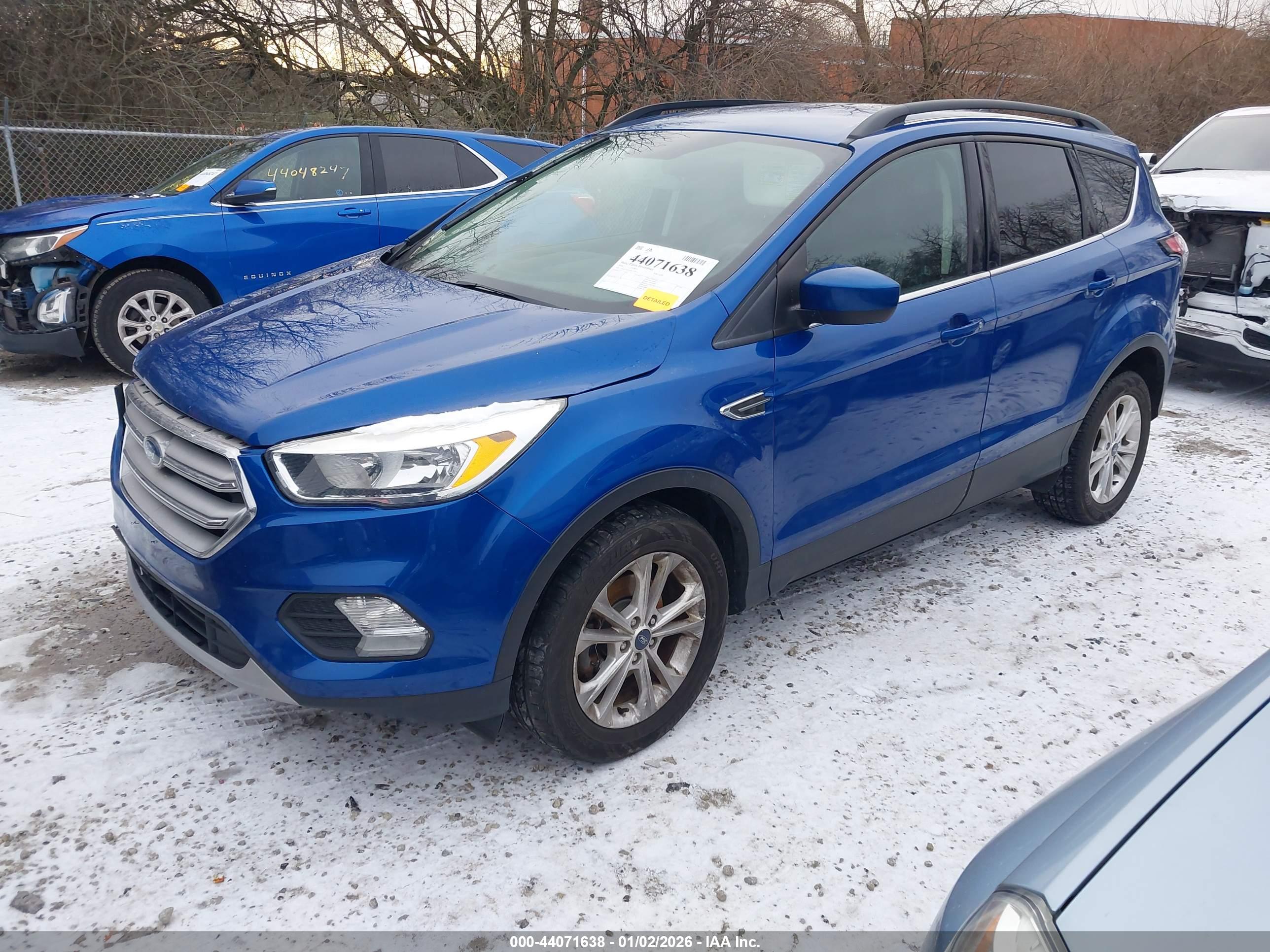 FORD ESCAPE image 2