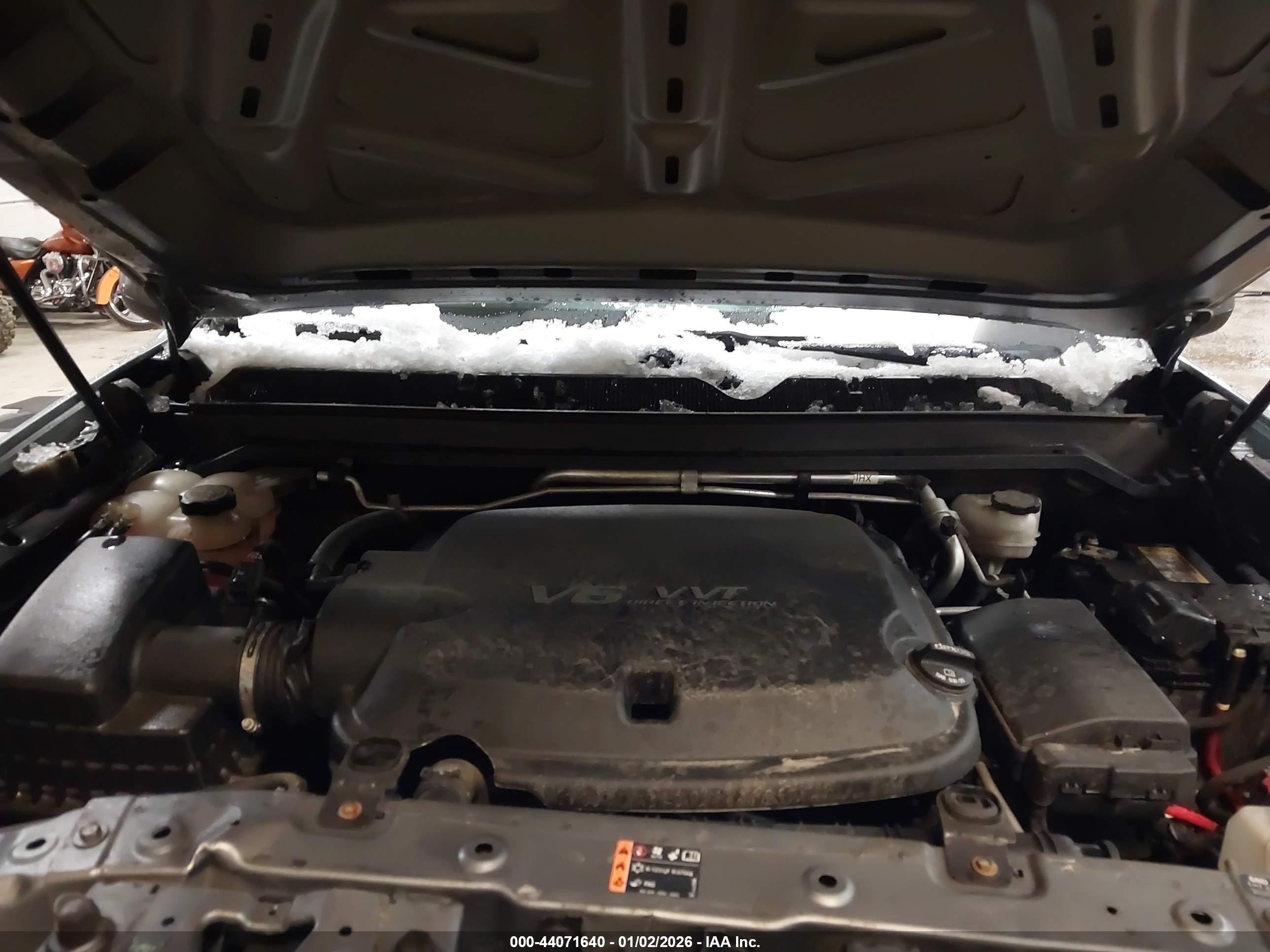 CHEVROLET COLORADO image 10