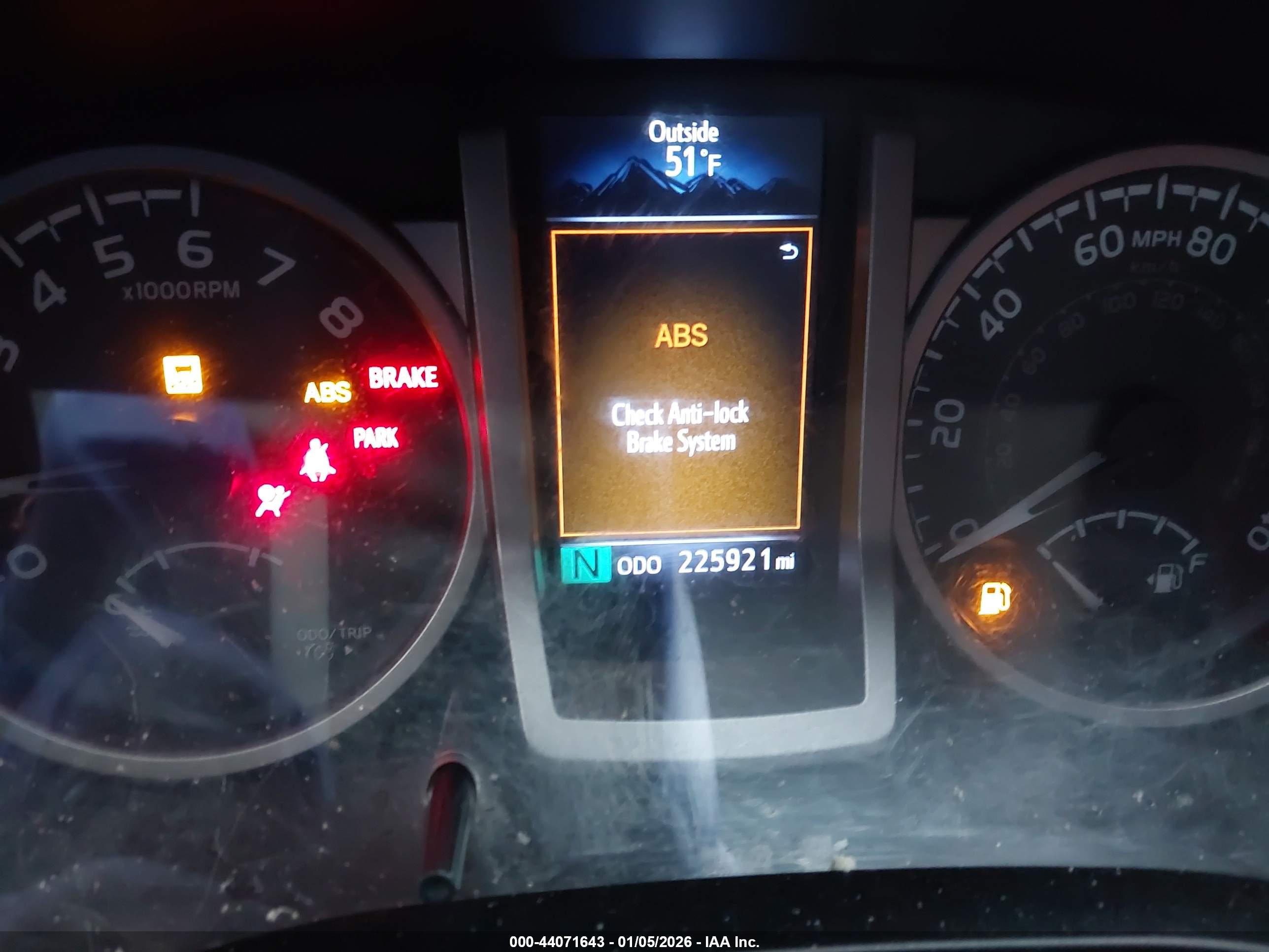 TOYOTA TACOMA image 7