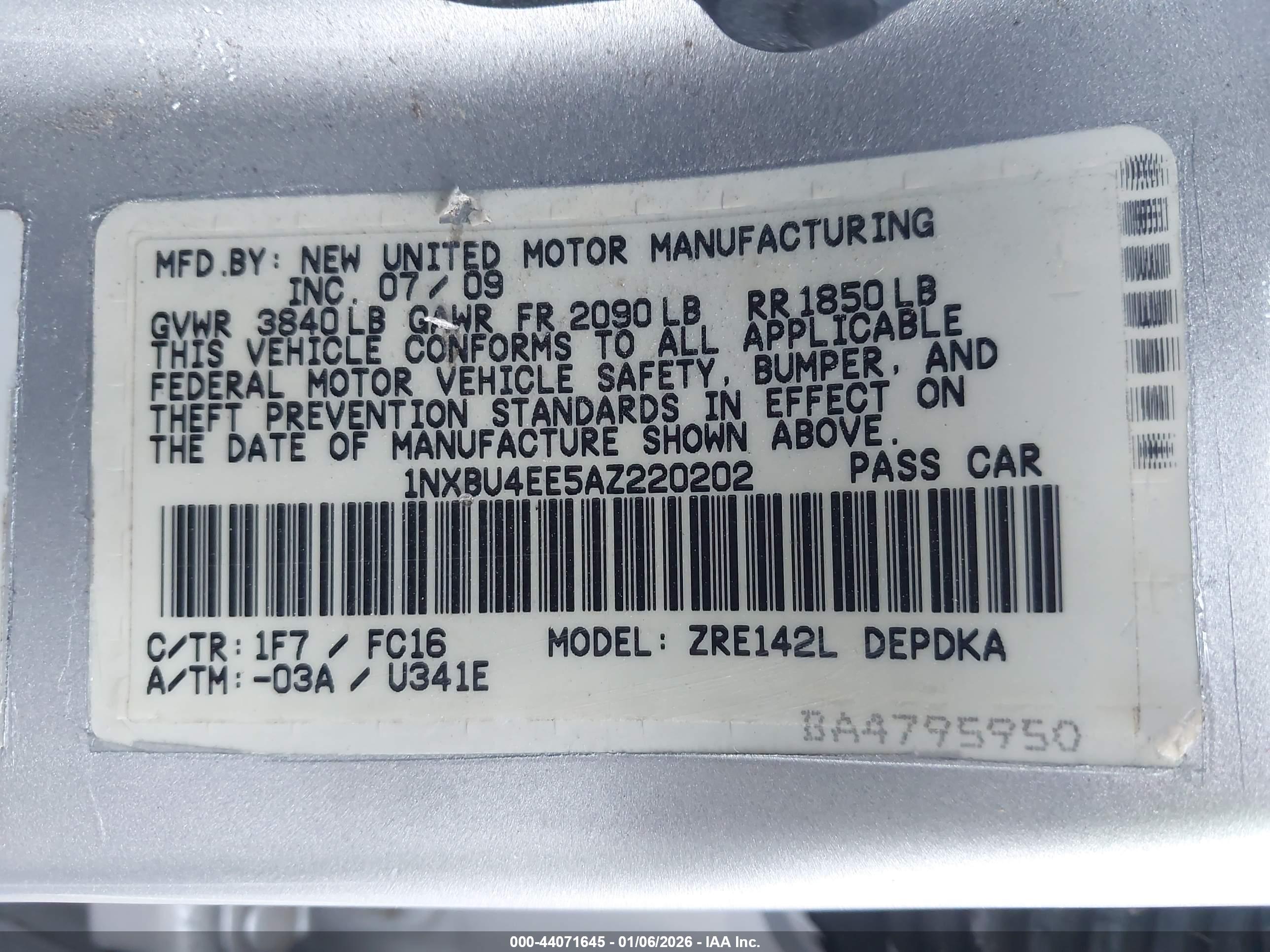 TOYOTA COROLLA image 9