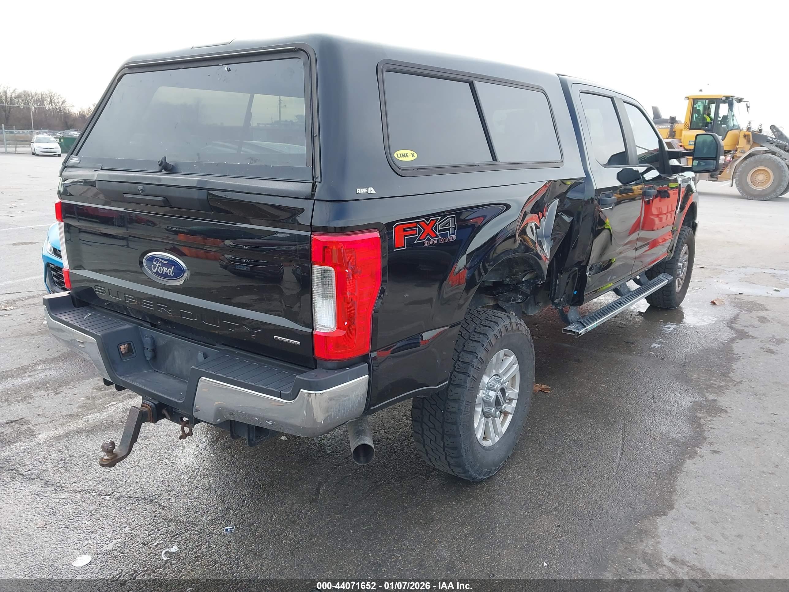 FORD F-250 image 4