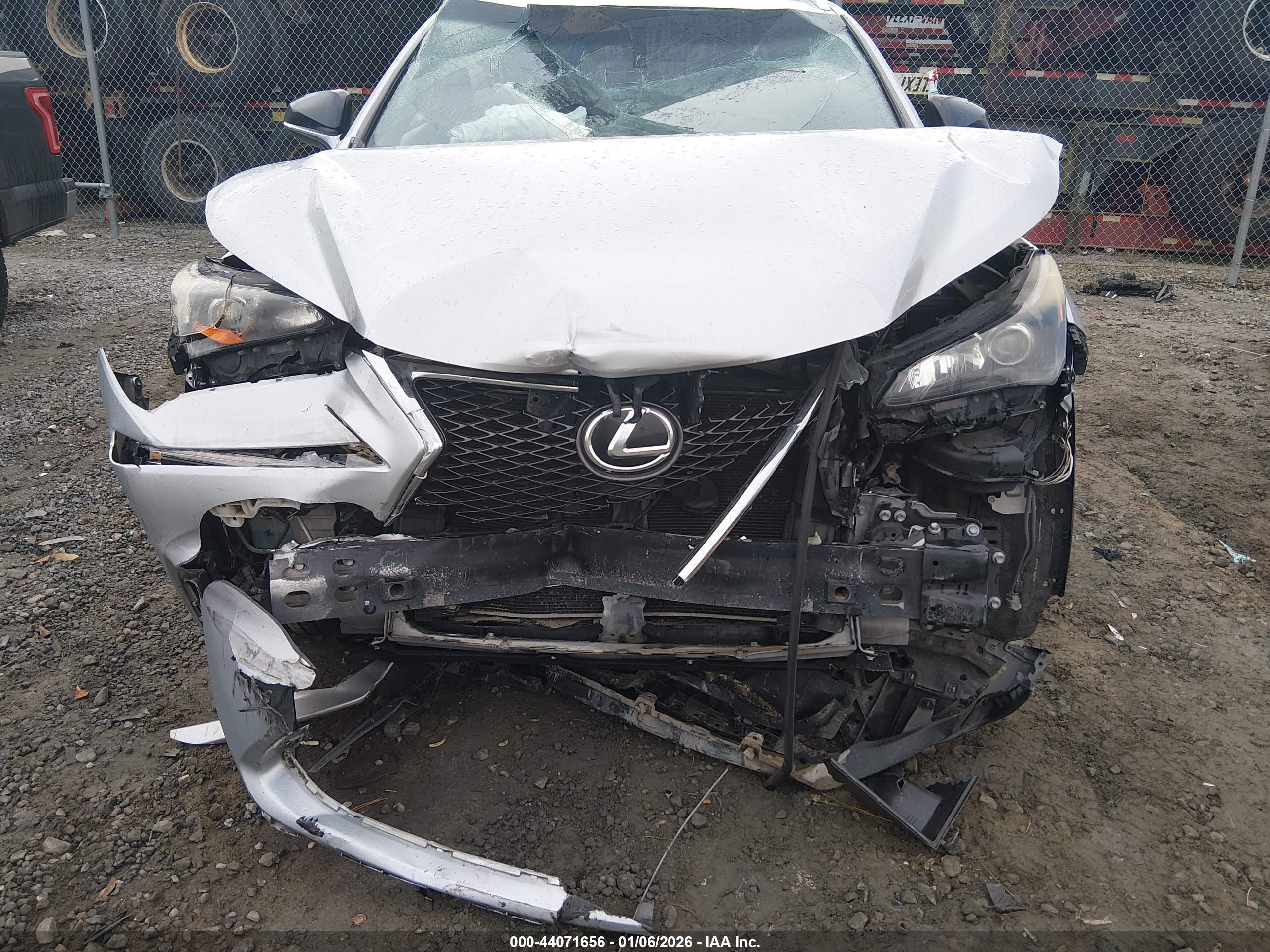 LEXUS NX image 6