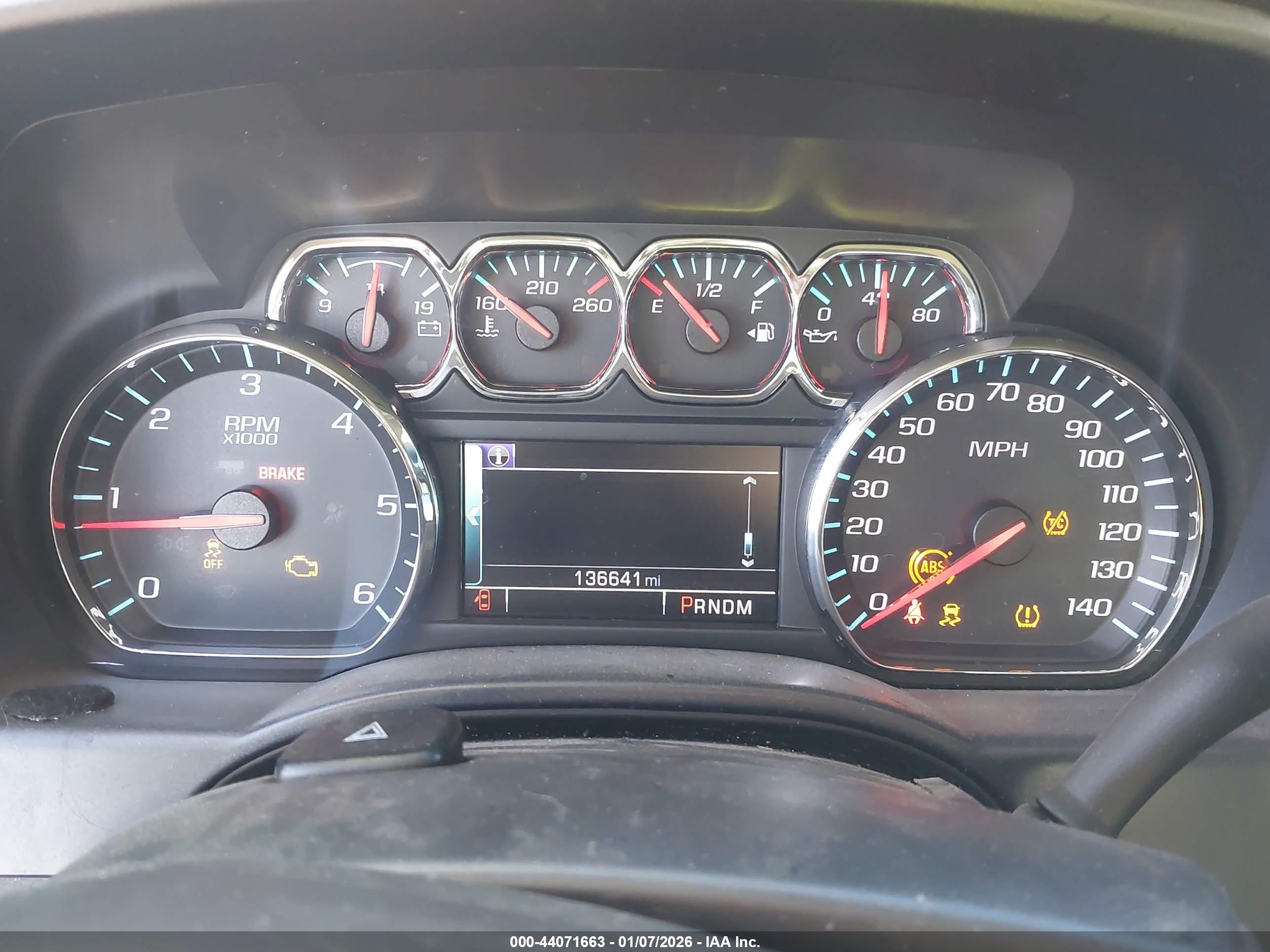 CHEVROLET SILVERADO image 7