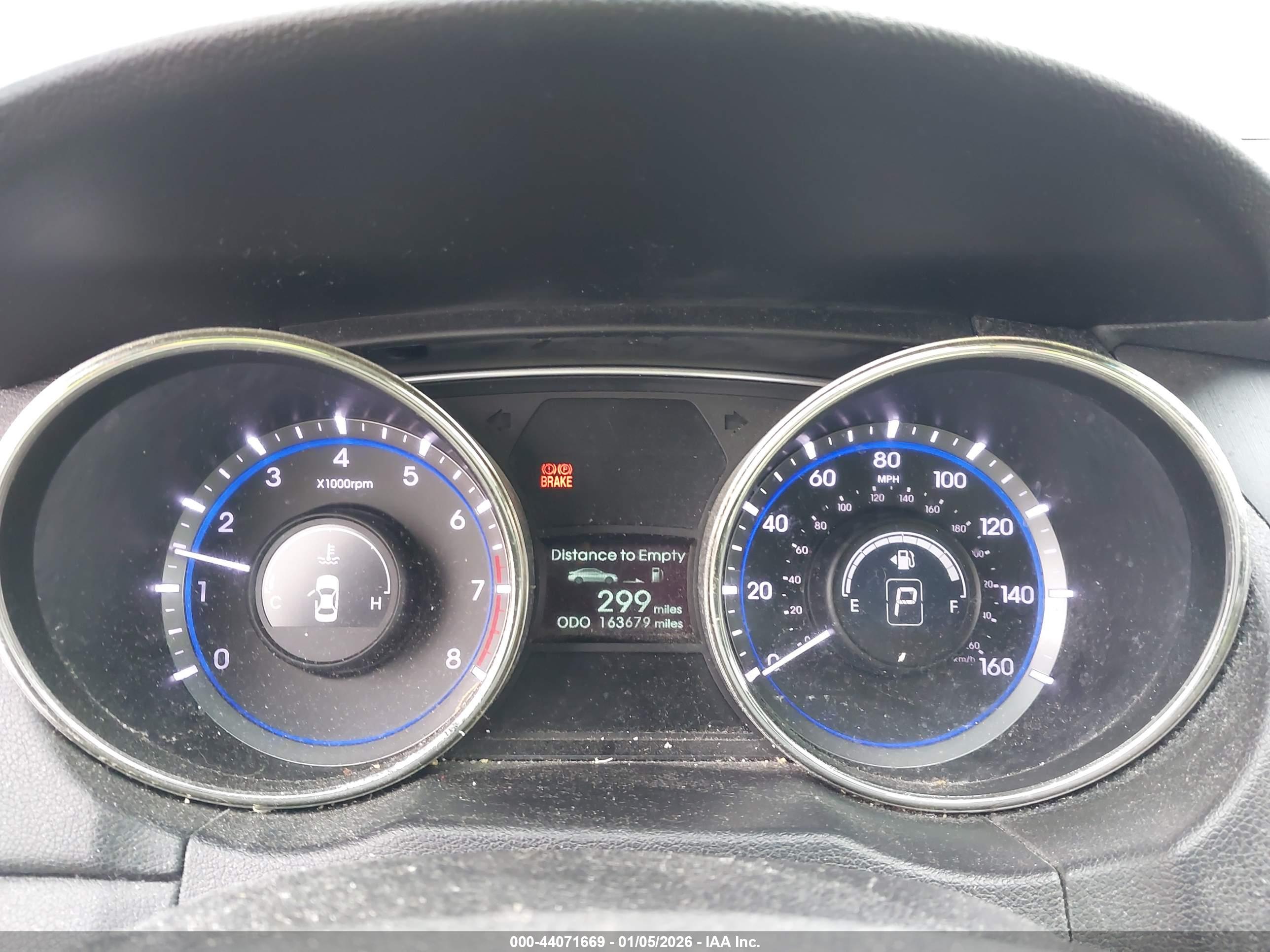 HYUNDAI SONATA image 7