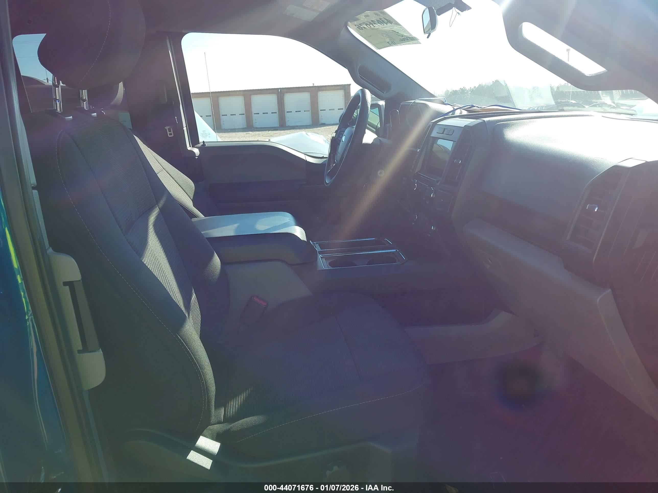 FORD F-150 image 5