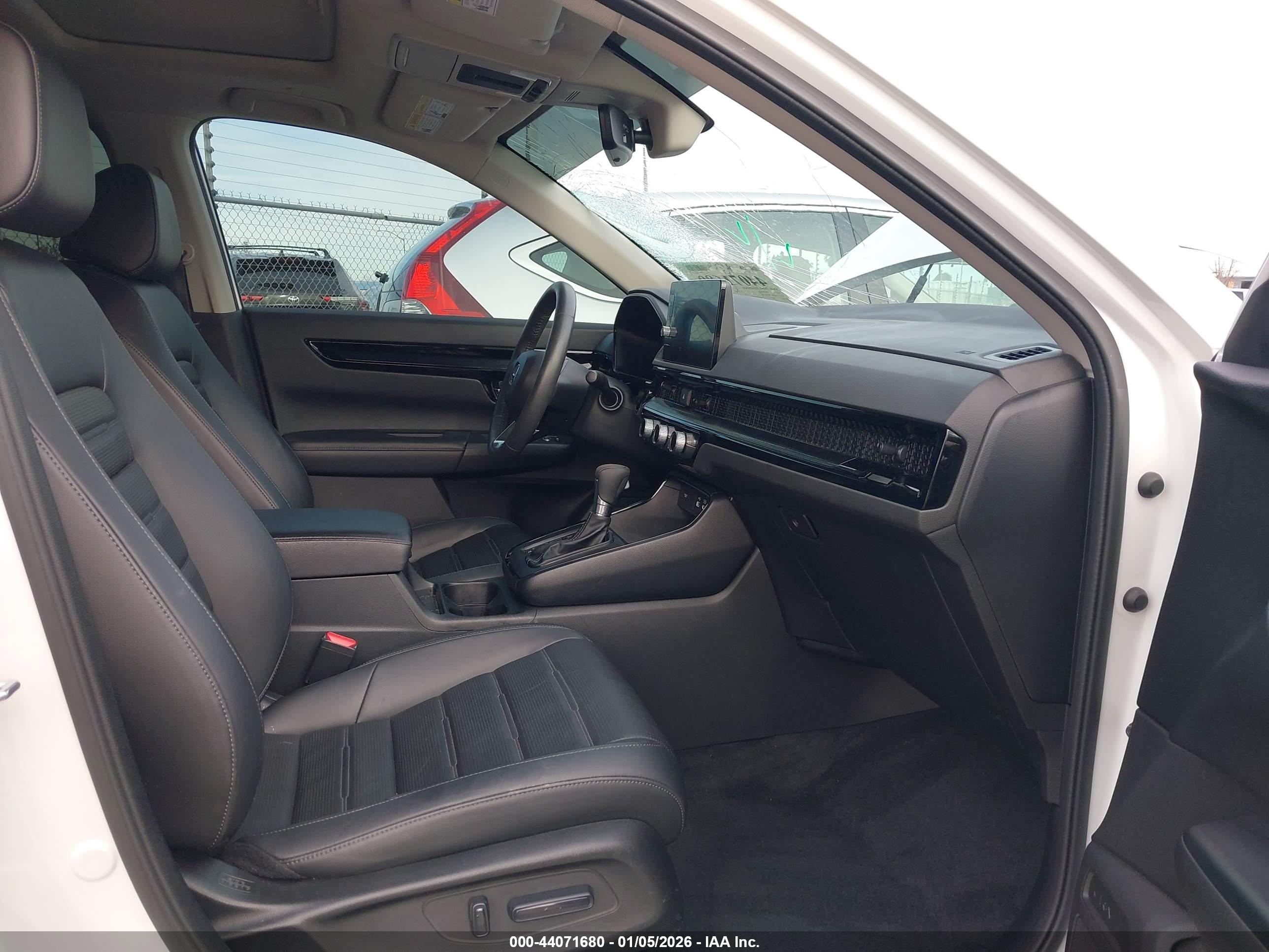HONDA CR-V image 5