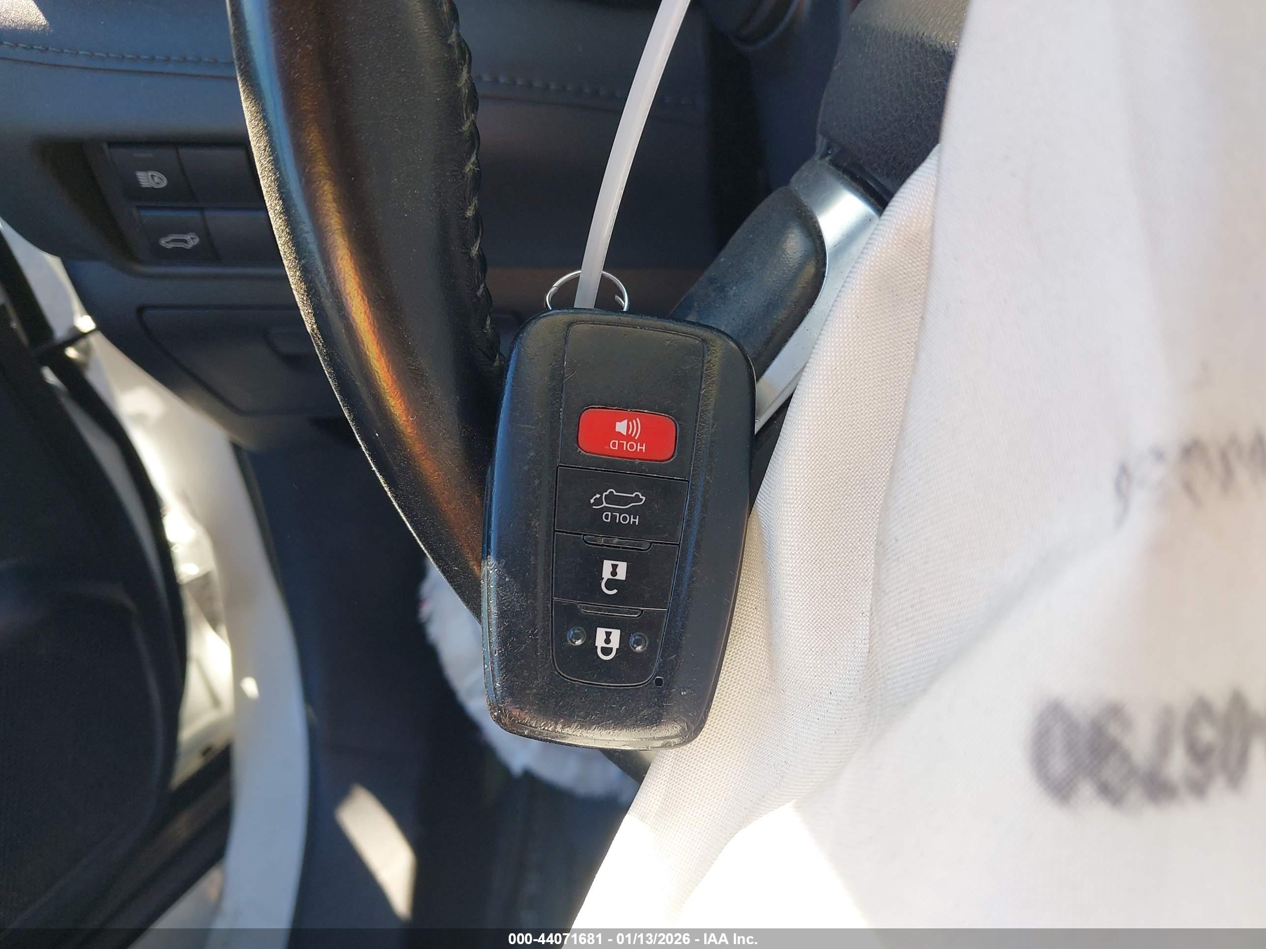 TOYOTA HIGHLANDER image 11