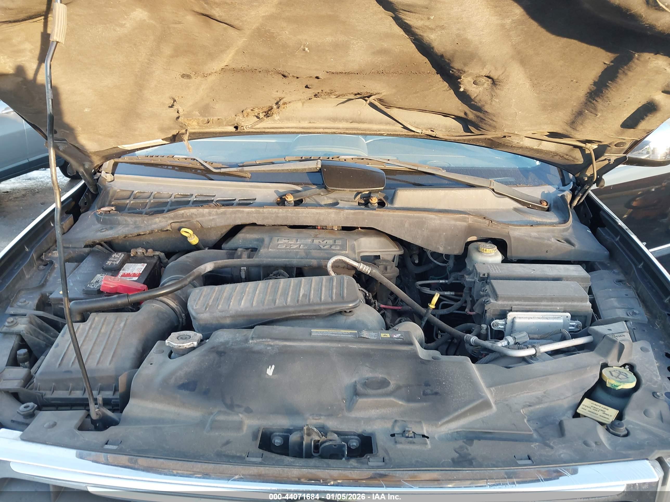 CHRYSLER ASPEN image 10