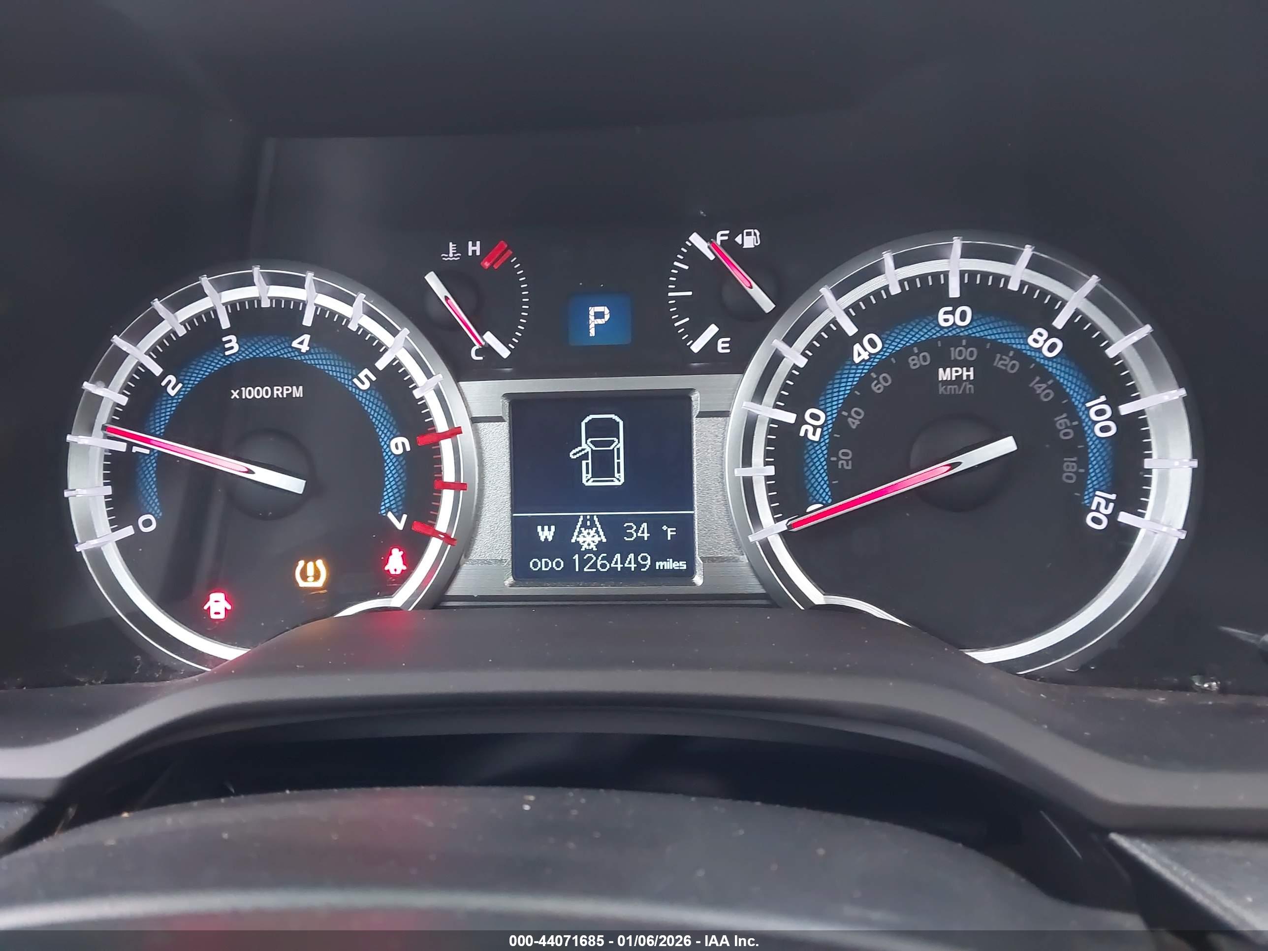 TOYOTA 4RUNNER image 7