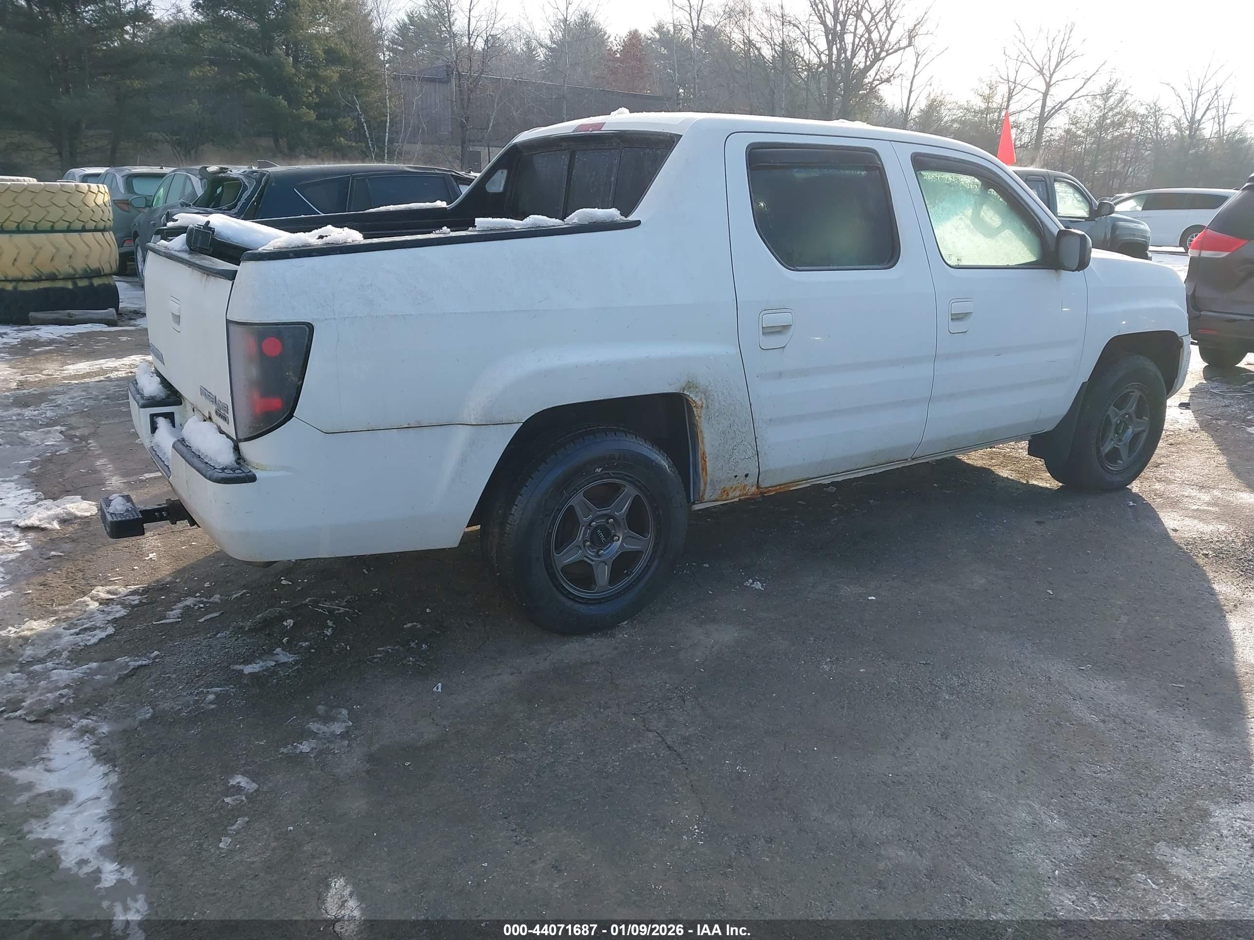 HONDA RIDGELINE image 4