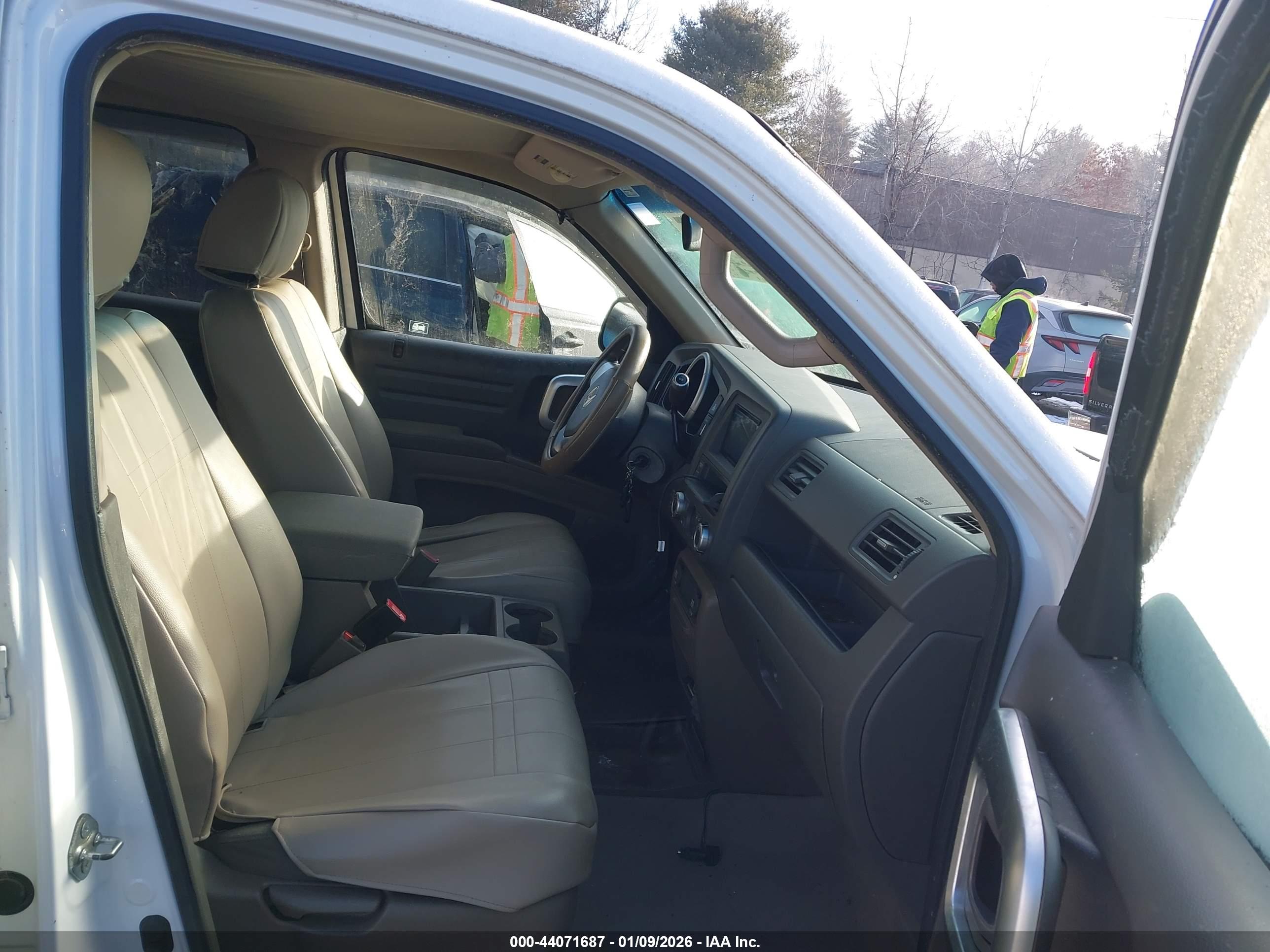 HONDA RIDGELINE image 5