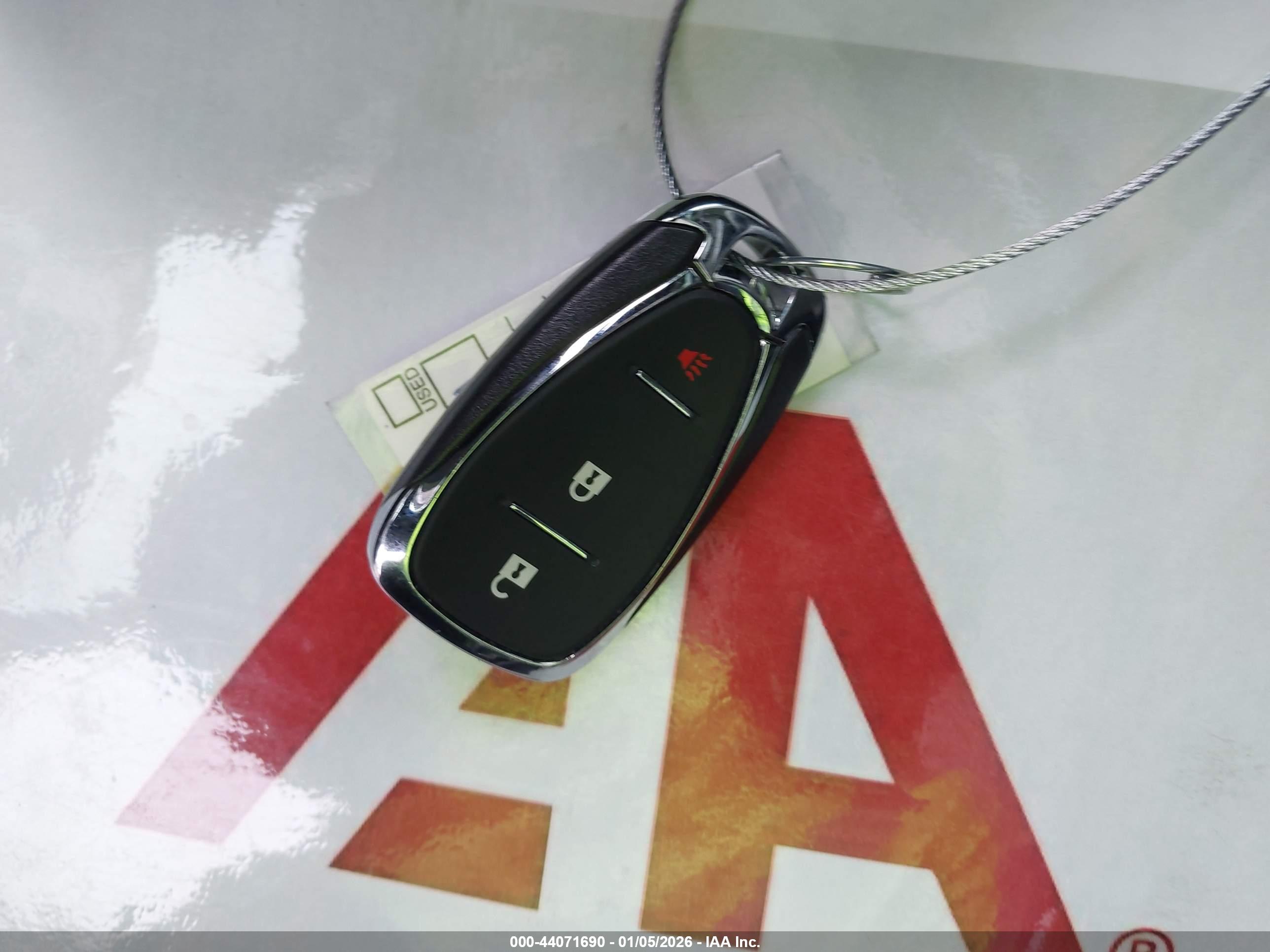CHEVROLET TRAVERSE image 11