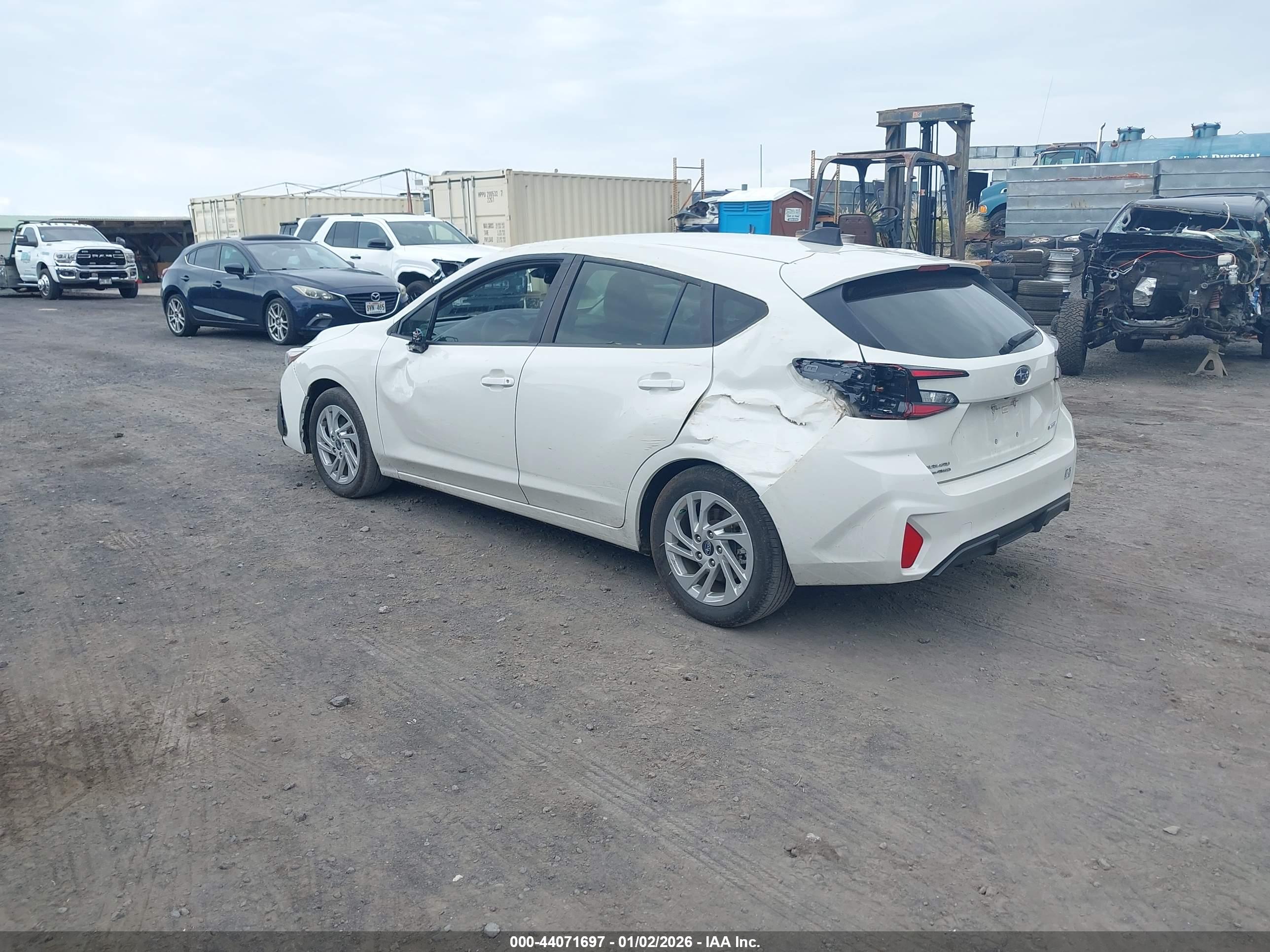 SUBARU IMPREZA image 3