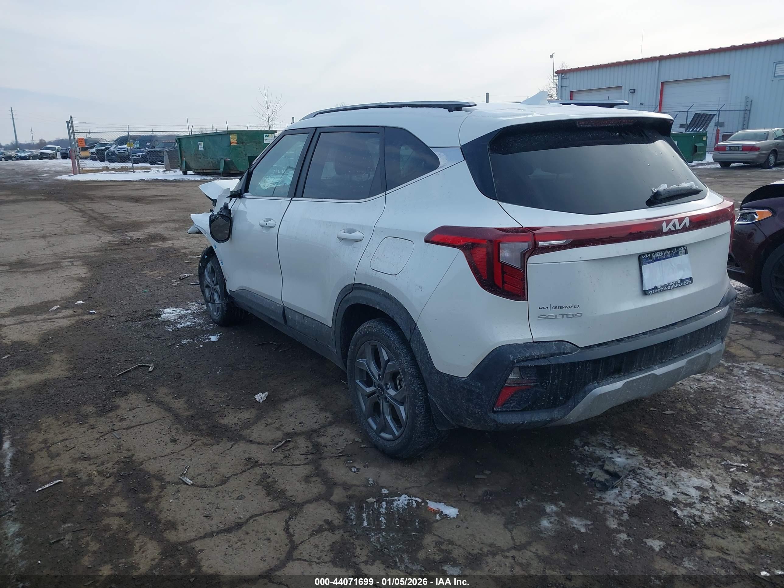 KIA SELTOS image 3