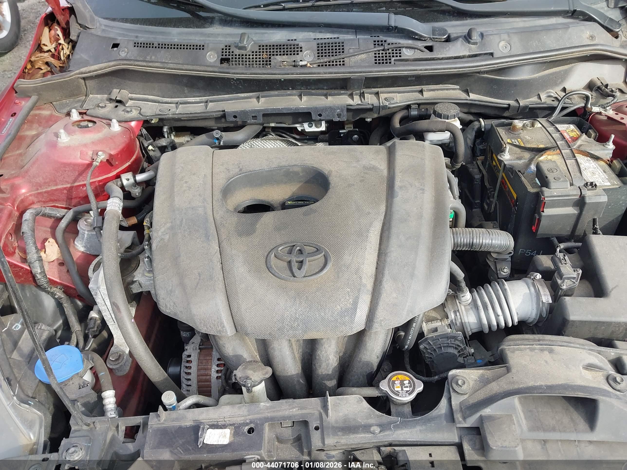 TOYOTA YARIS image 10