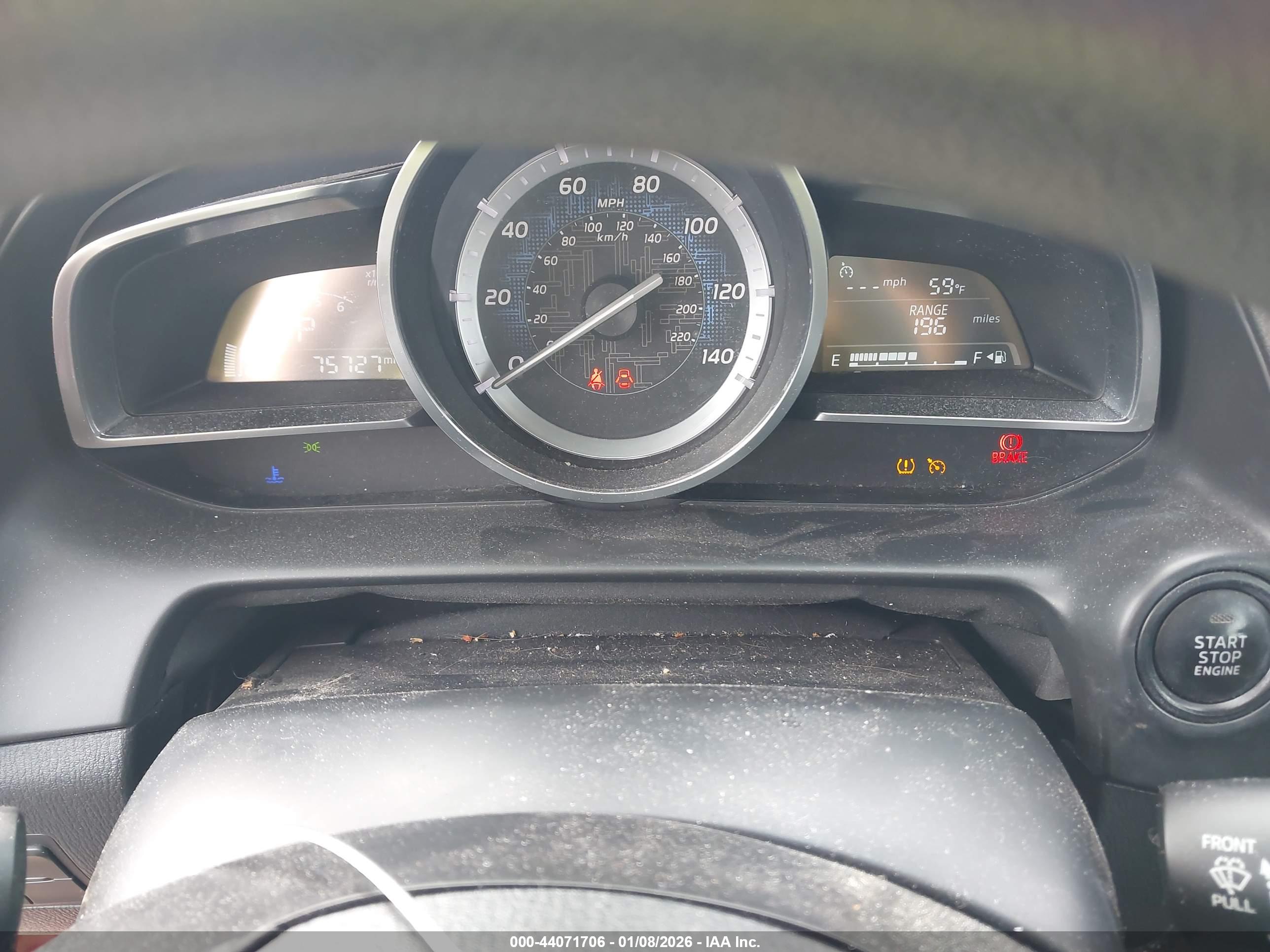 TOYOTA YARIS image 7