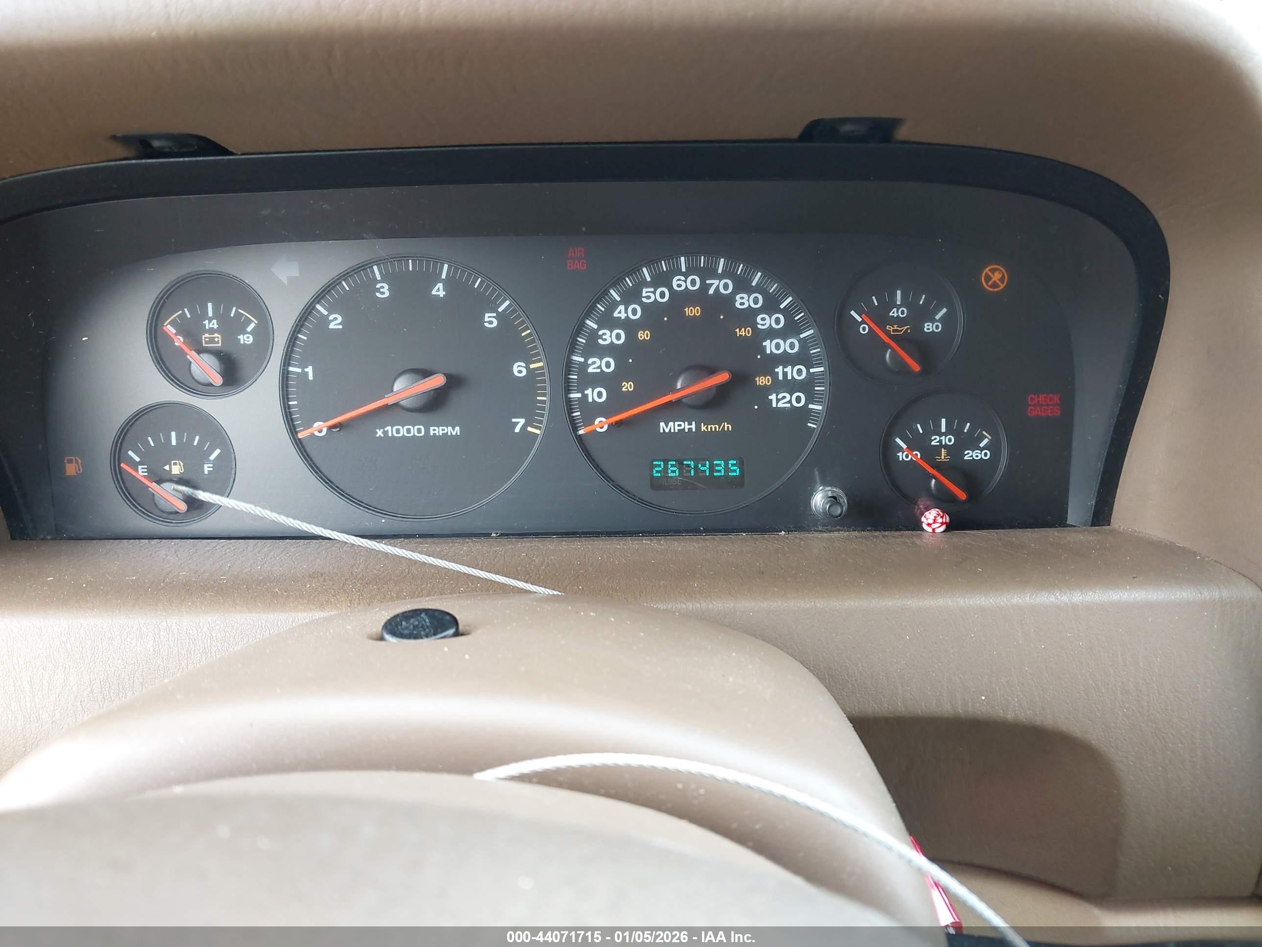 JEEP GRAND image 7