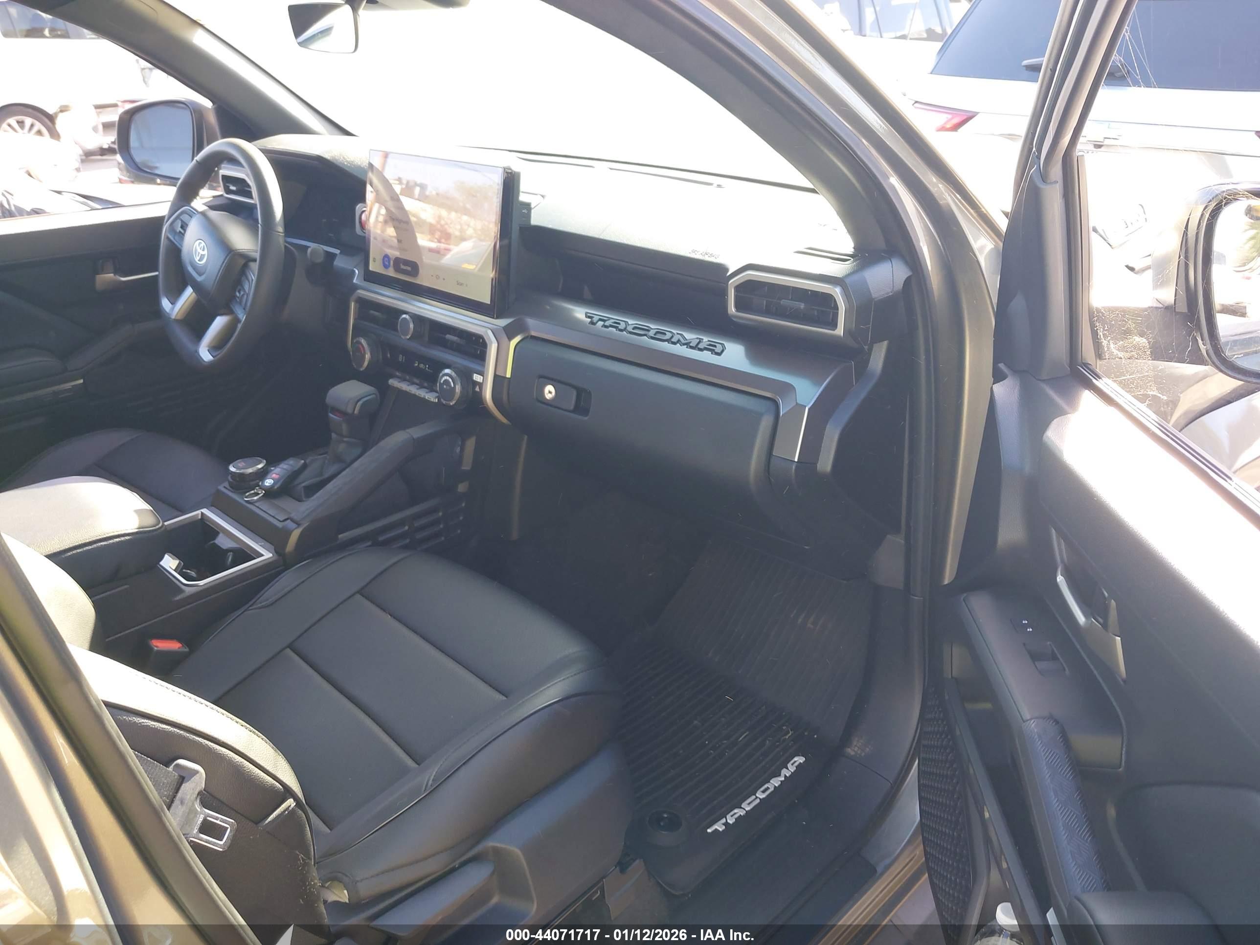 TOYOTA TACOMA image 5