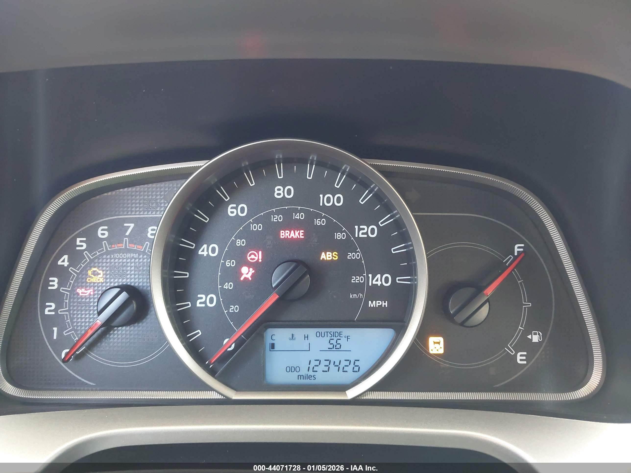 TOYOTA RAV4 image 7