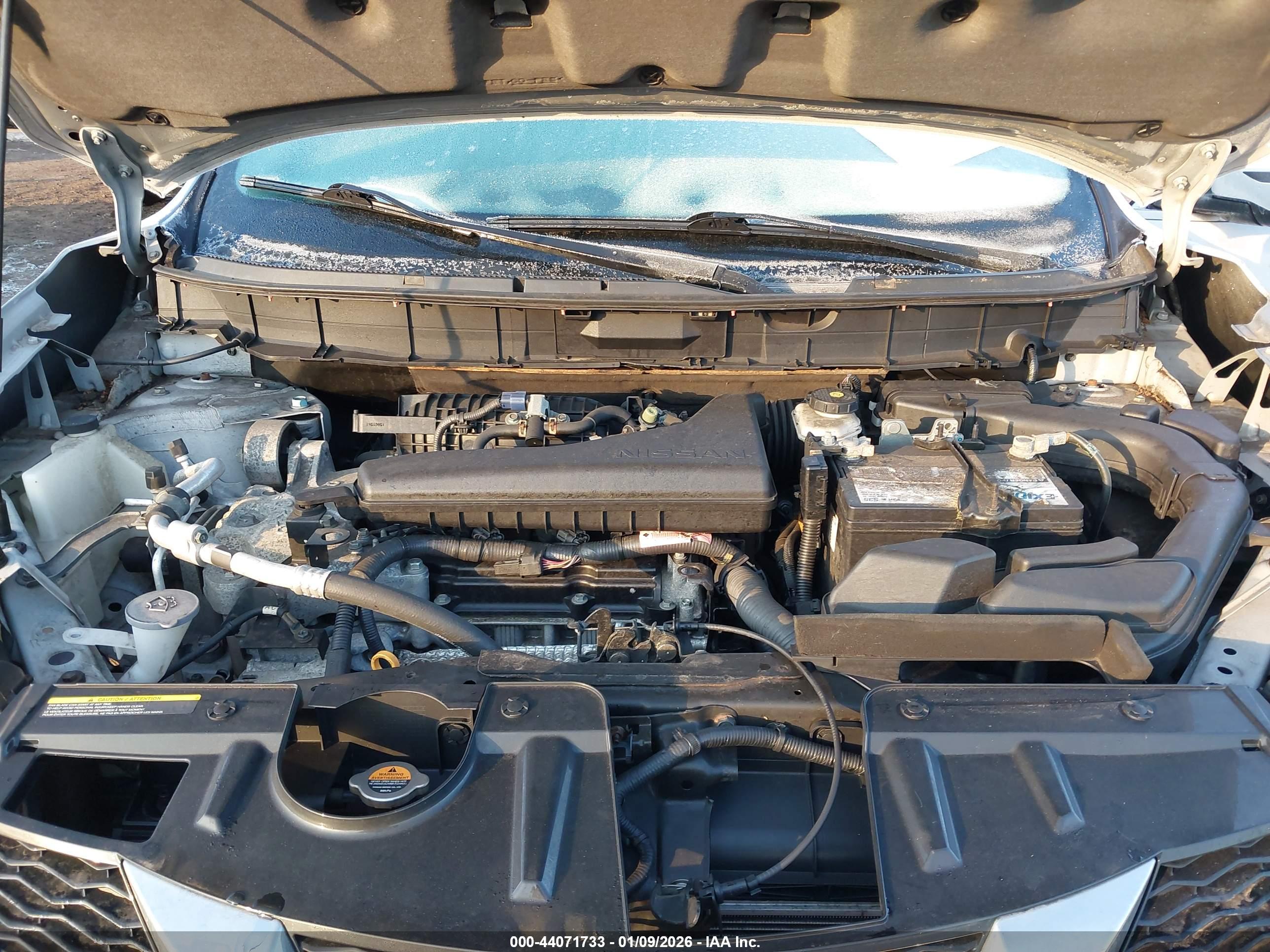 NISSAN ROGUE image 10