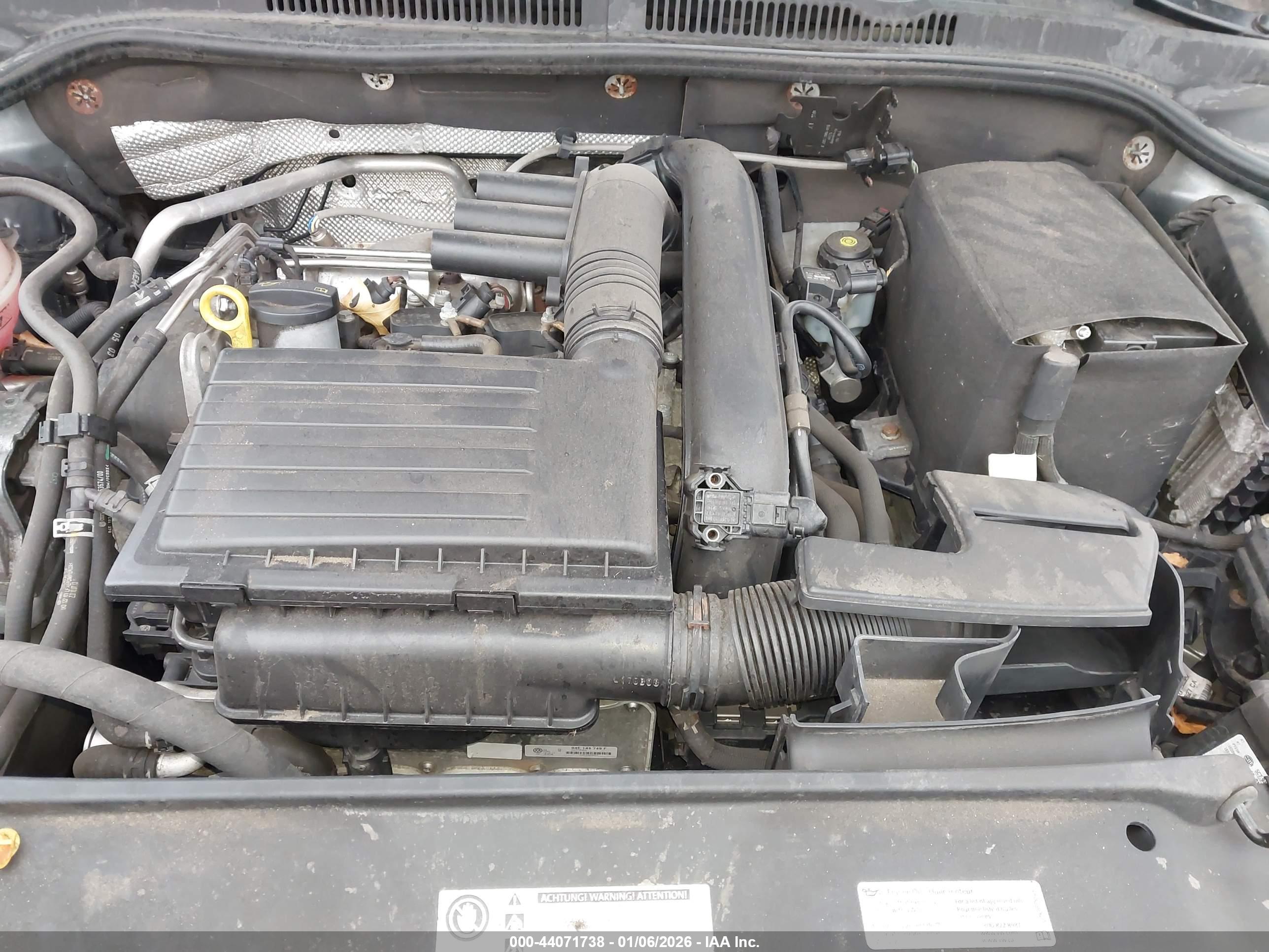 VOLKSWAGEN JETTA image 10