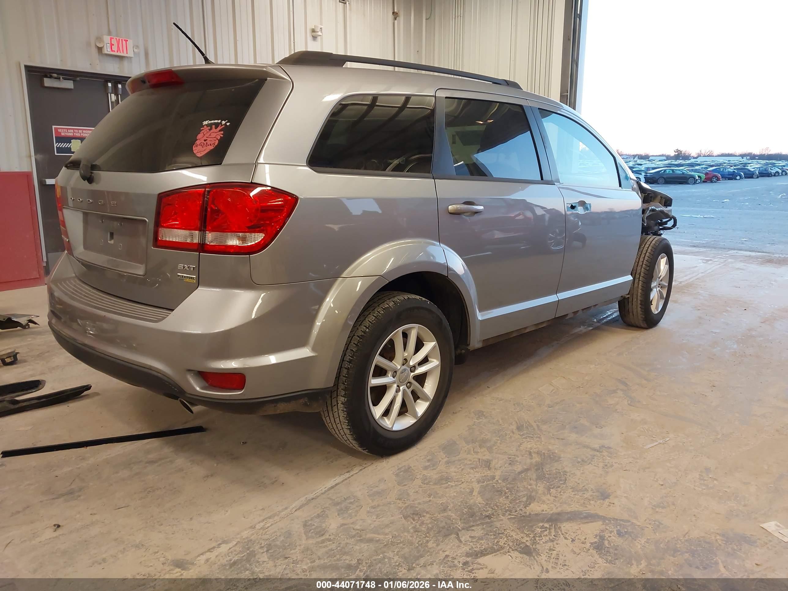 DODGE JOURNEY image 4