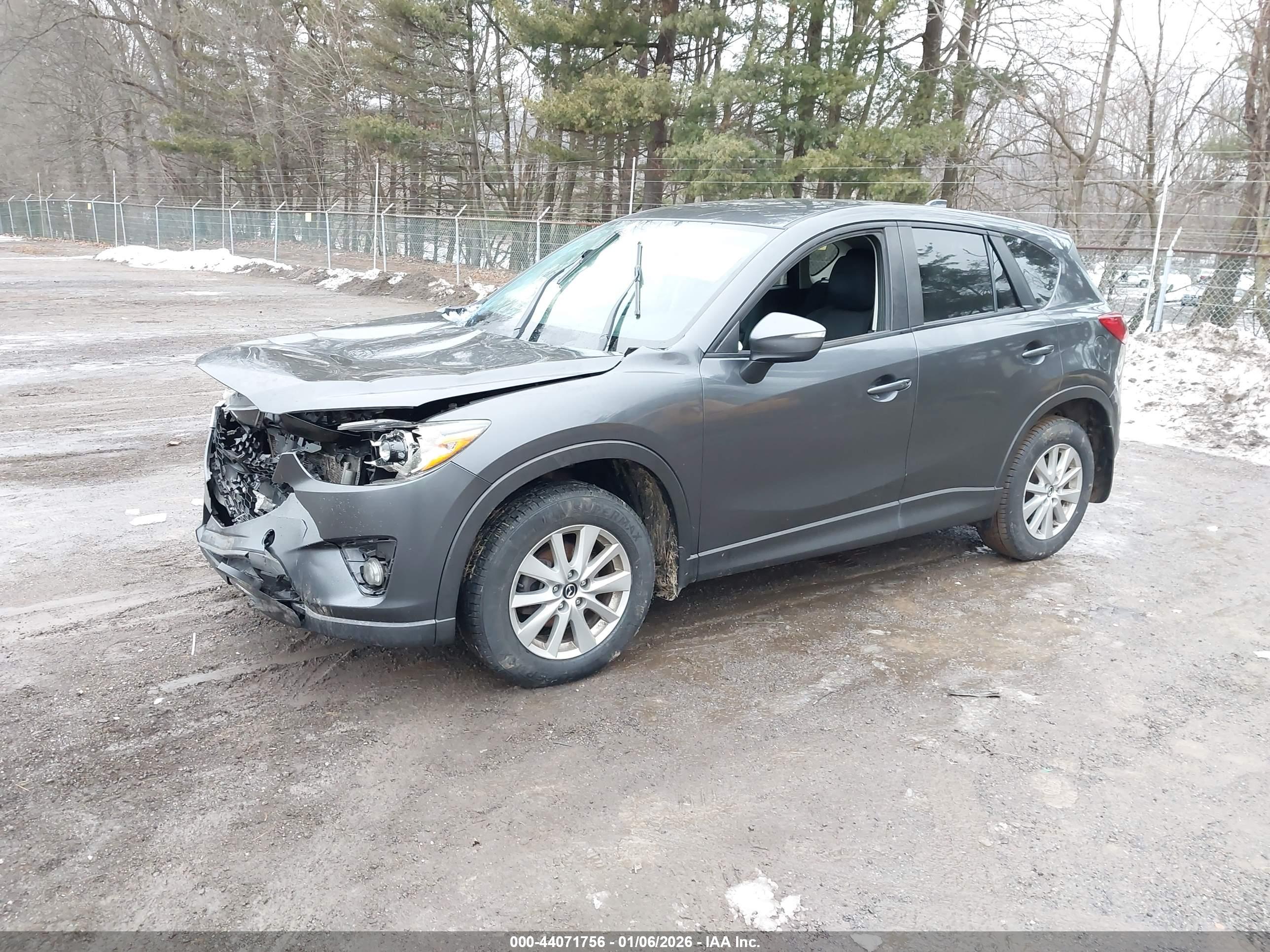 MAZDA CX-5 image 2